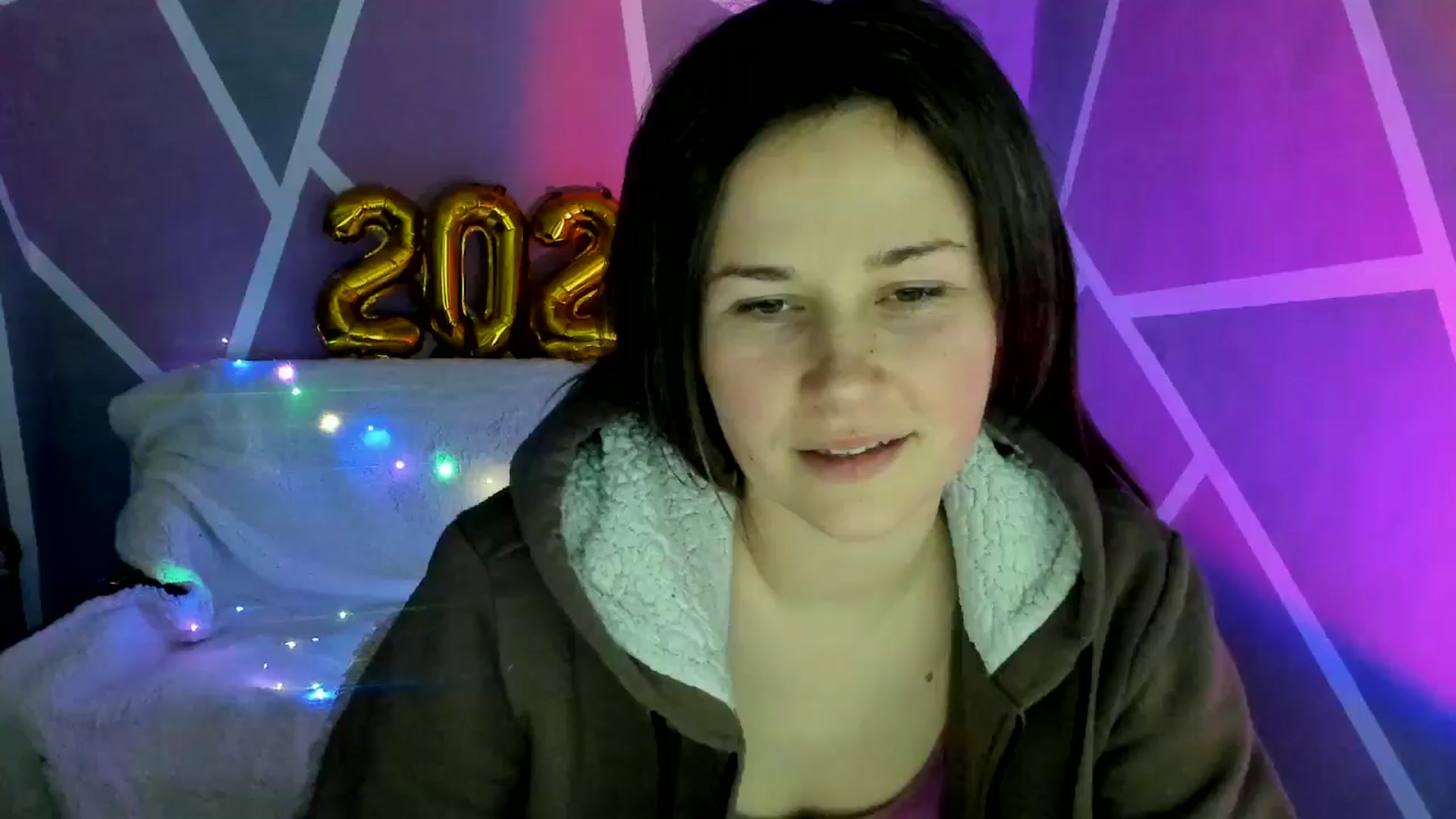 Gallery image thumbnail from Sexy_Ukr's myfreecams stream on, 01/25/2025, 17:38 image 1 of 20