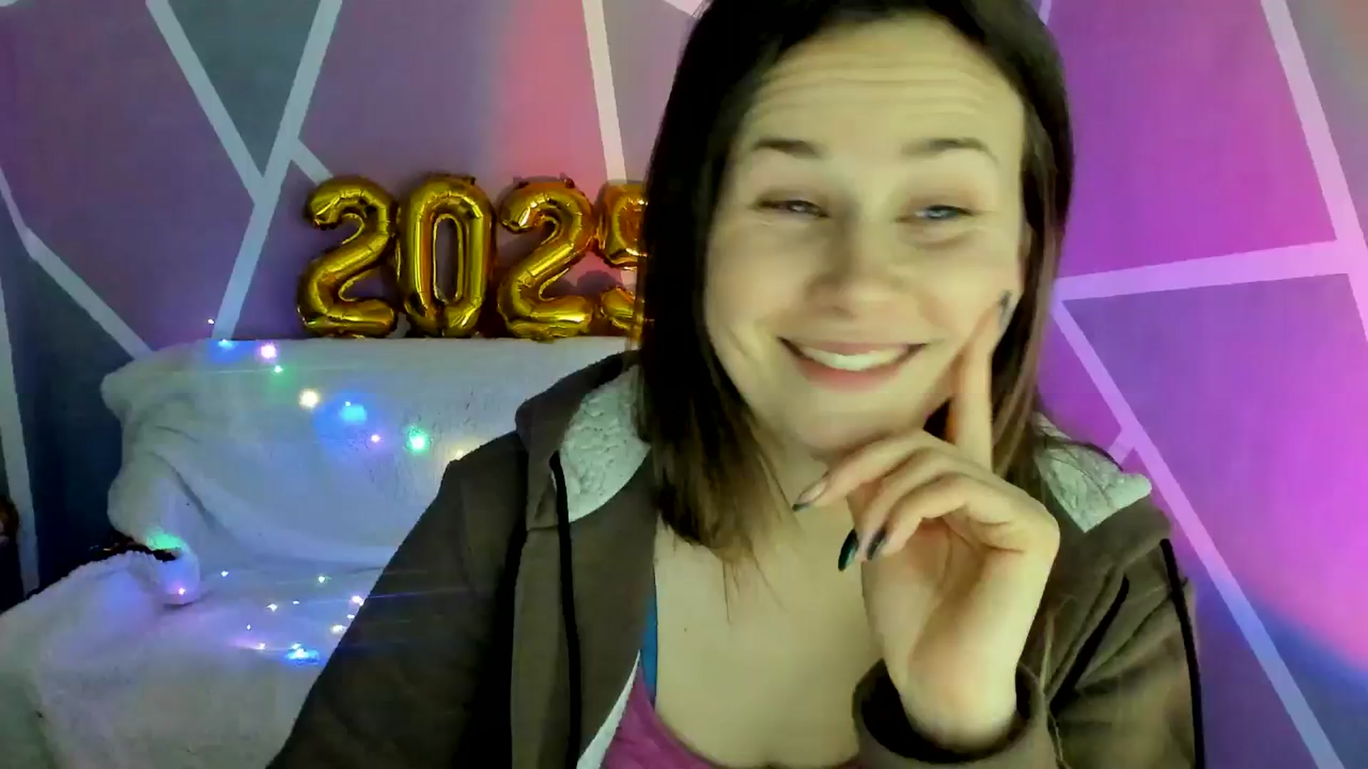 Gallery image thumbnail from Sexy_Ukr's myfreecams stream on, 01/25/2025, 18:48 image 12 of 20