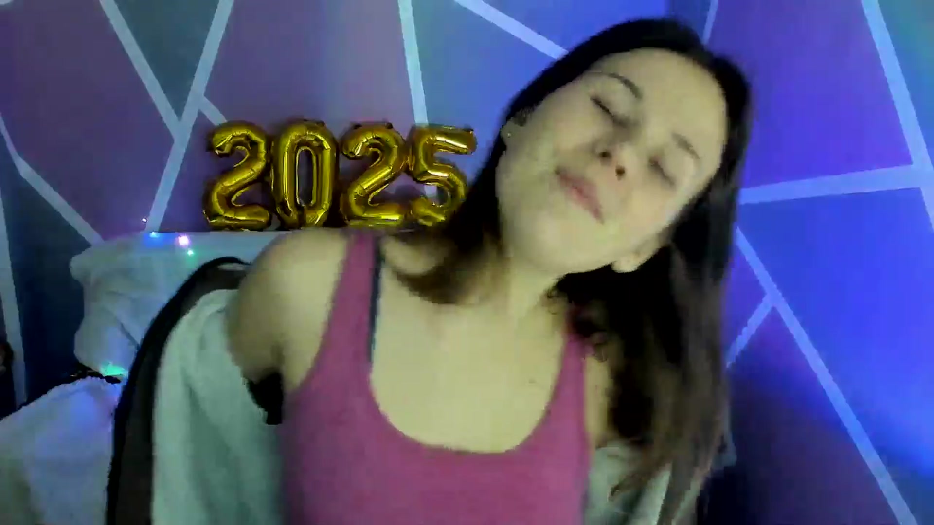 Gallery image thumbnail from Sexy_Ukr's myfreecams stream on, 01/25/2025, 18:48 image 17 of 20
