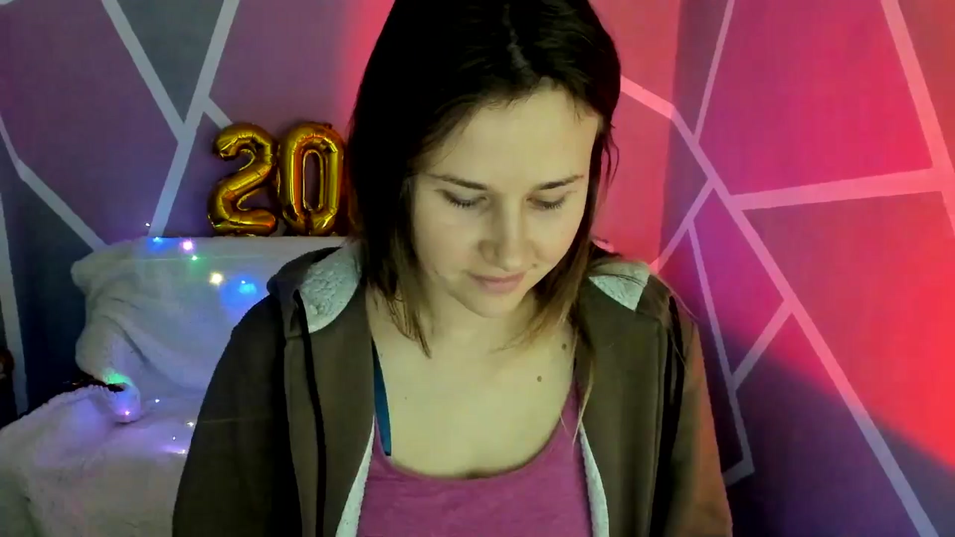 Gallery image thumbnail from Sexy_Ukr's myfreecams stream on, 01/25/2025, 18:48 image 9 of 20