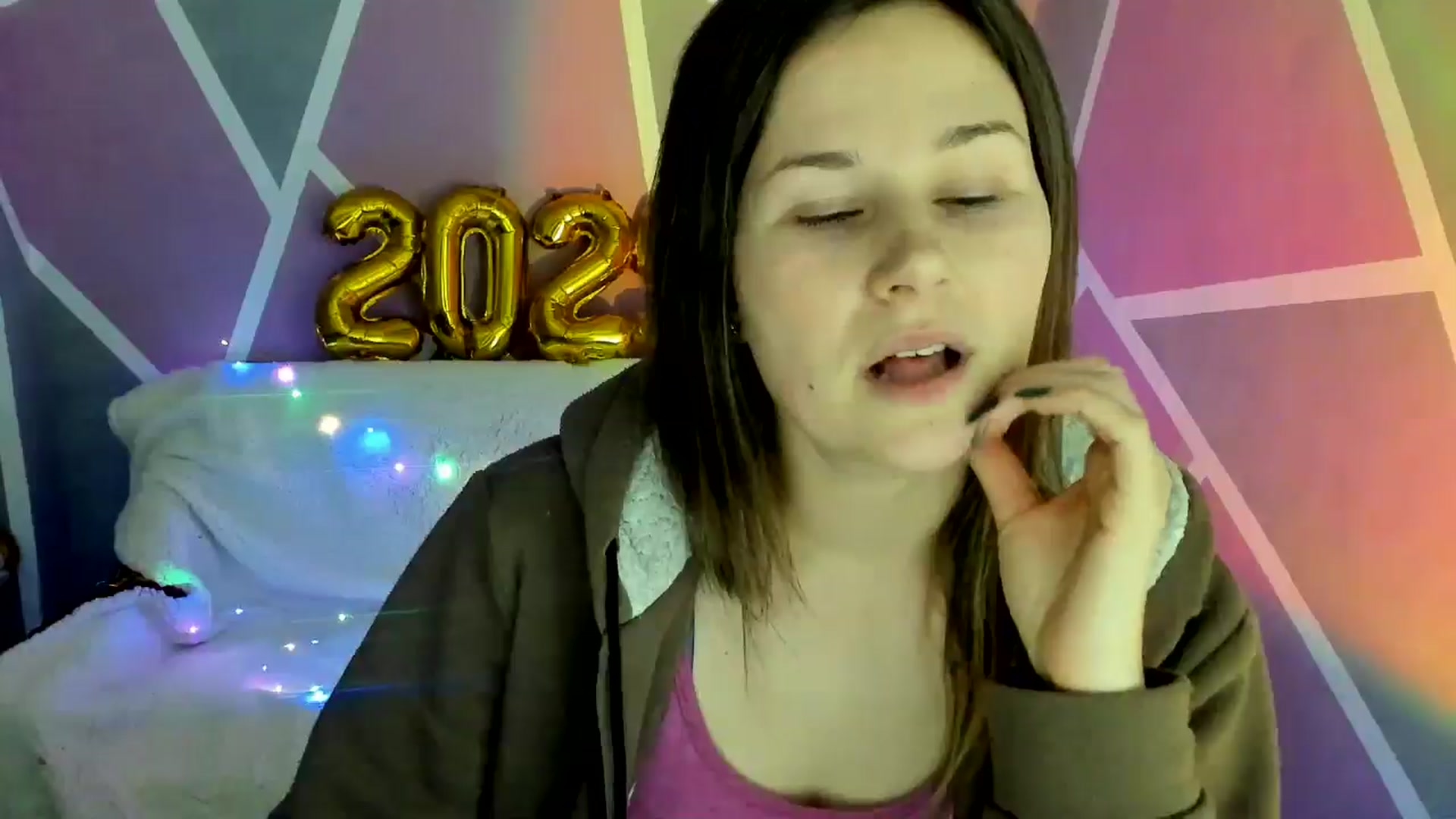 Gallery image thumbnail from Sexy_Ukr's myfreecams stream on, 01/25/2025, 18:48 image 15 of 20