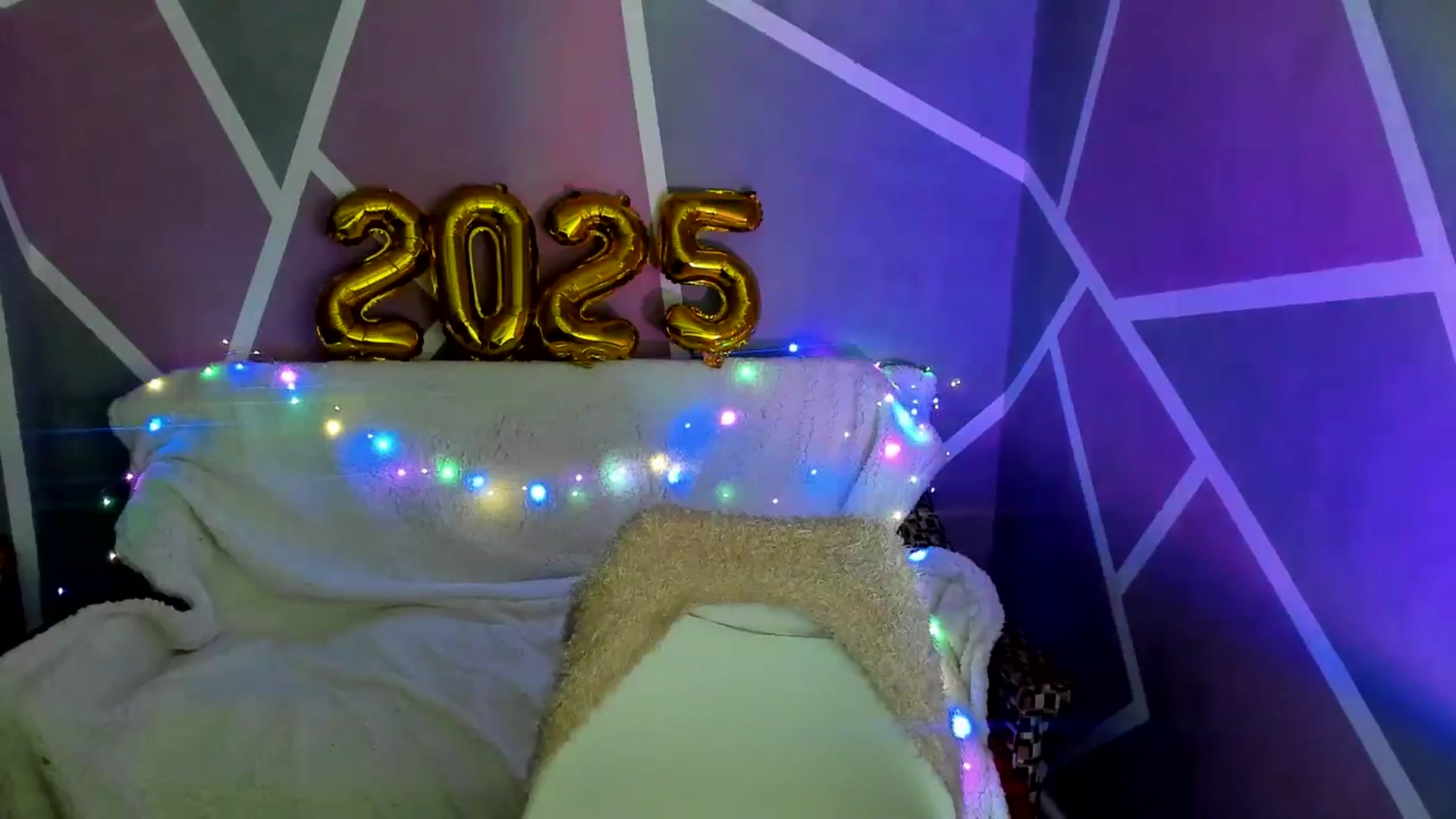 Gallery image thumbnail from Sexy_Ukr's myfreecams stream on, 01/29/2025, 18:49 image 12 of 20