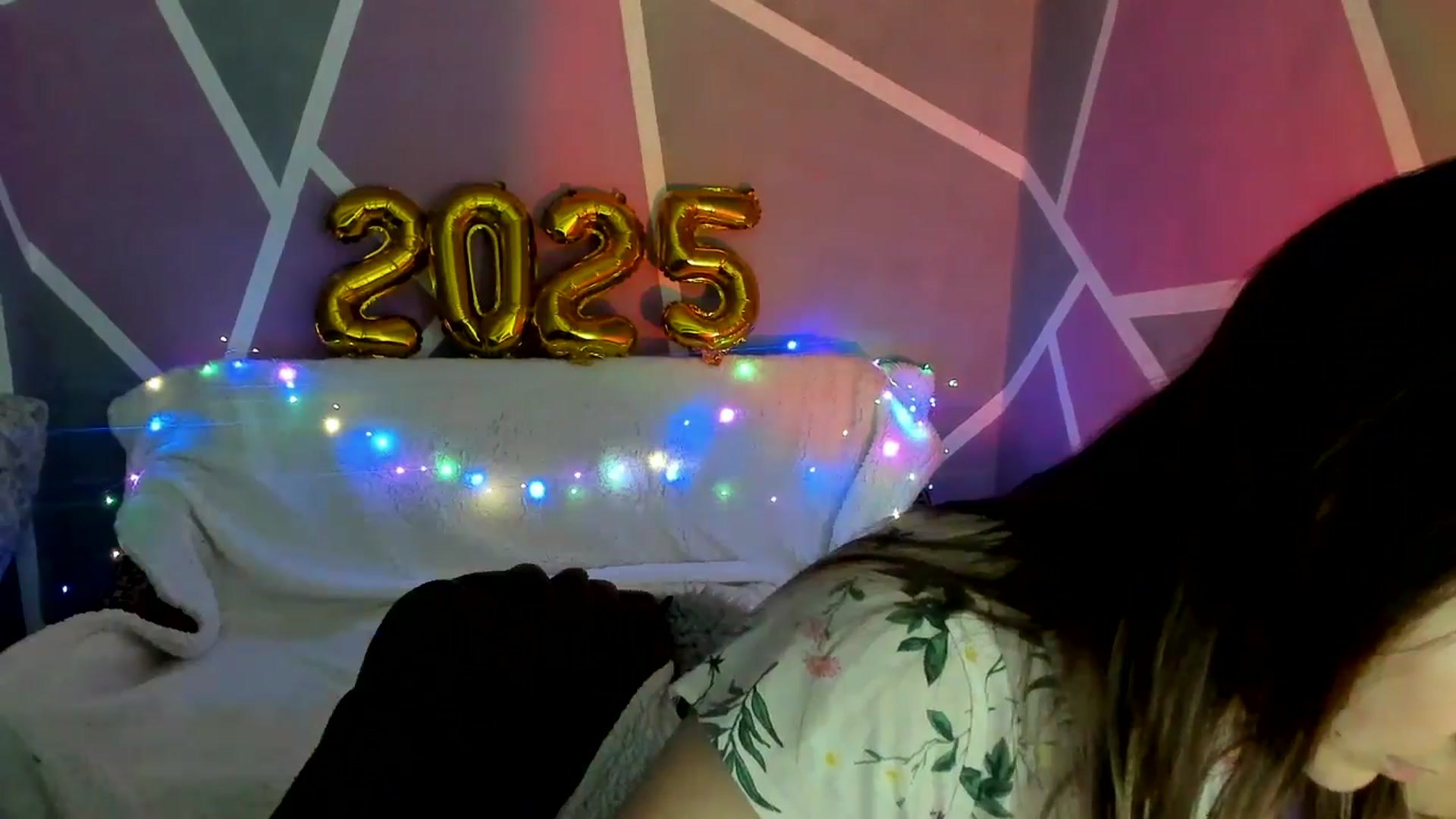 Gallery image thumbnail from Sexy_Ukr's myfreecams stream on, 01/31/2025, 17:30 image 4 of 20