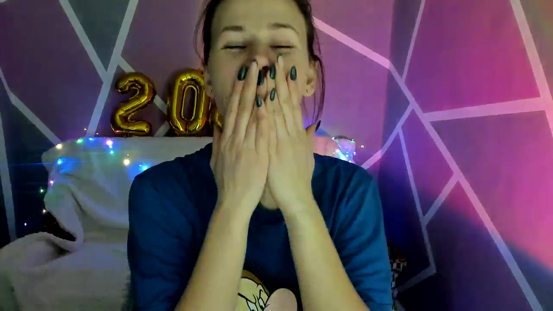 Gallery image thumbnail from Sexy_Ukr's myfreecams stream on, 02/03/2025, 17:10 image 19 of 20