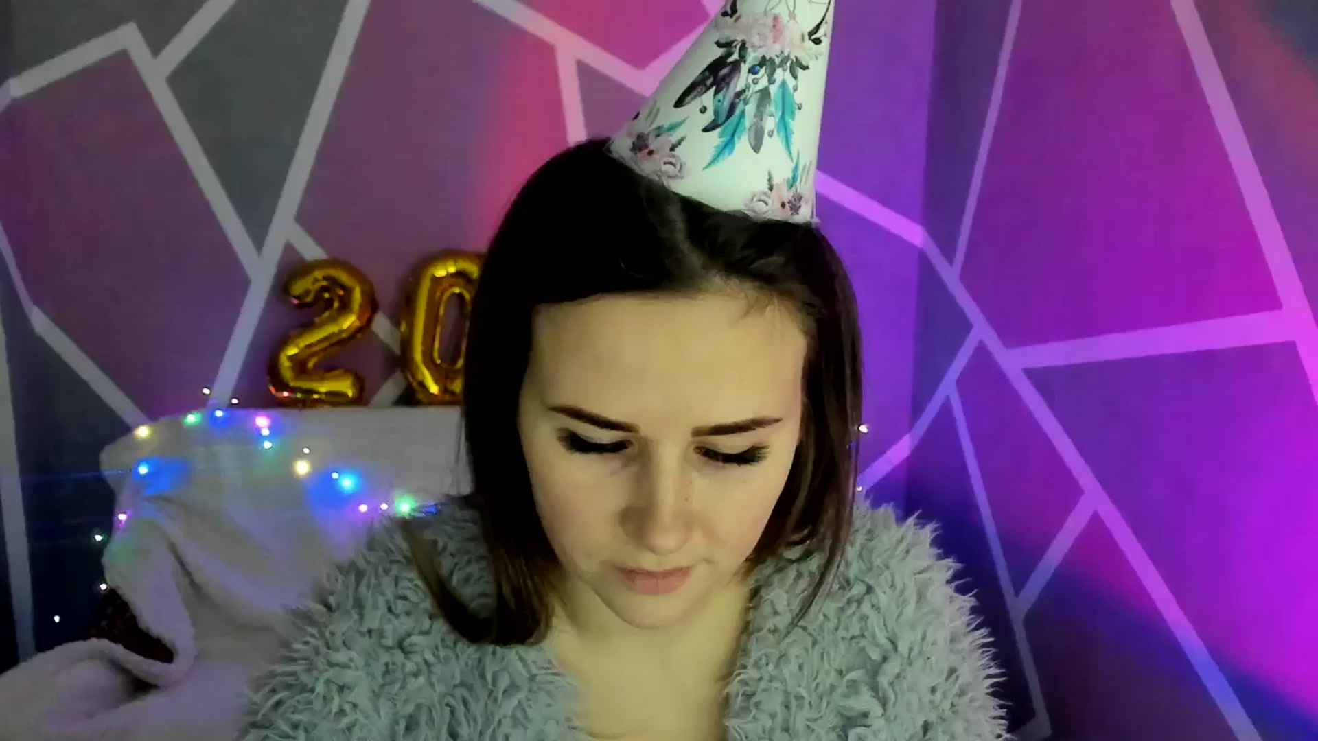 Gallery image thumbnail from Sexy_Ukr's myfreecams stream on, 02/06/2025, 17:06 image 1 of 20