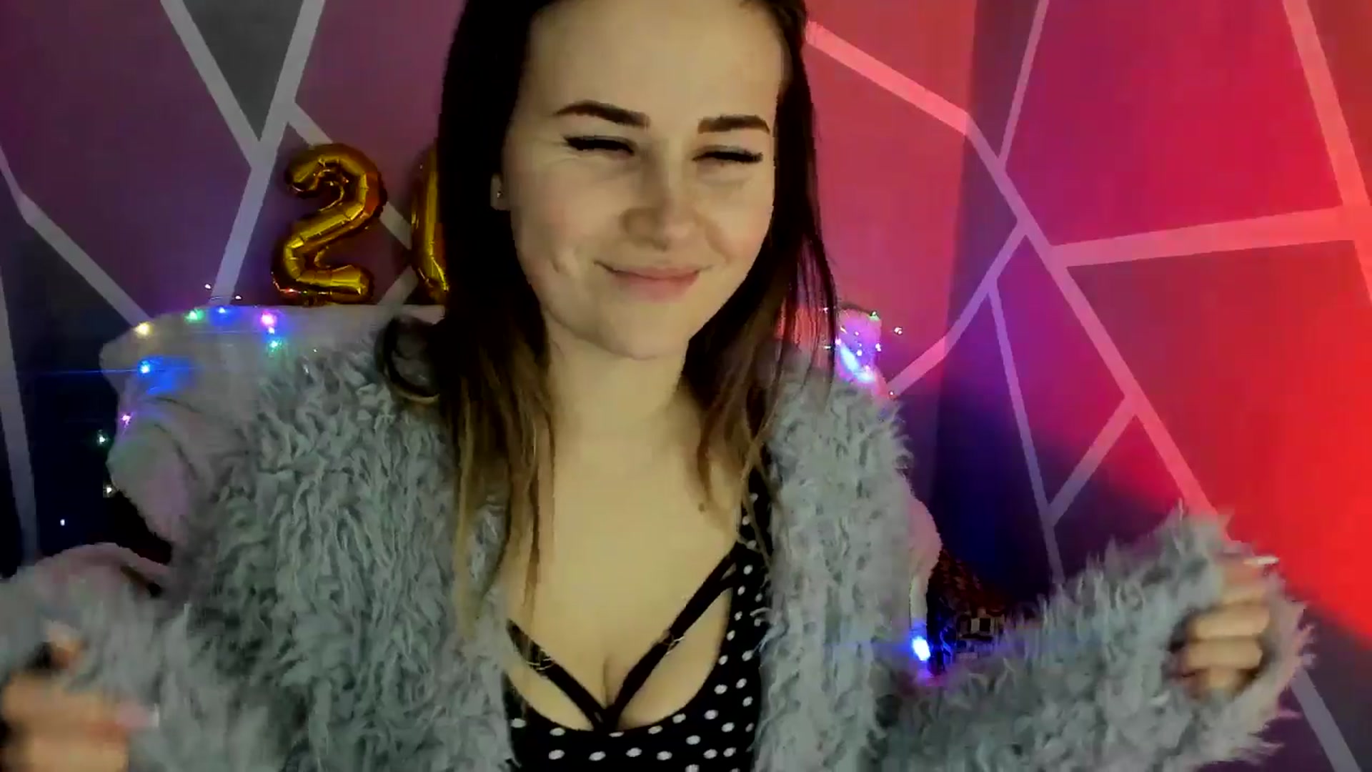 Gallery image thumbnail from Sexy_Ukr's myfreecams stream on, 02/06/2025, 17:06 image 6 of 20