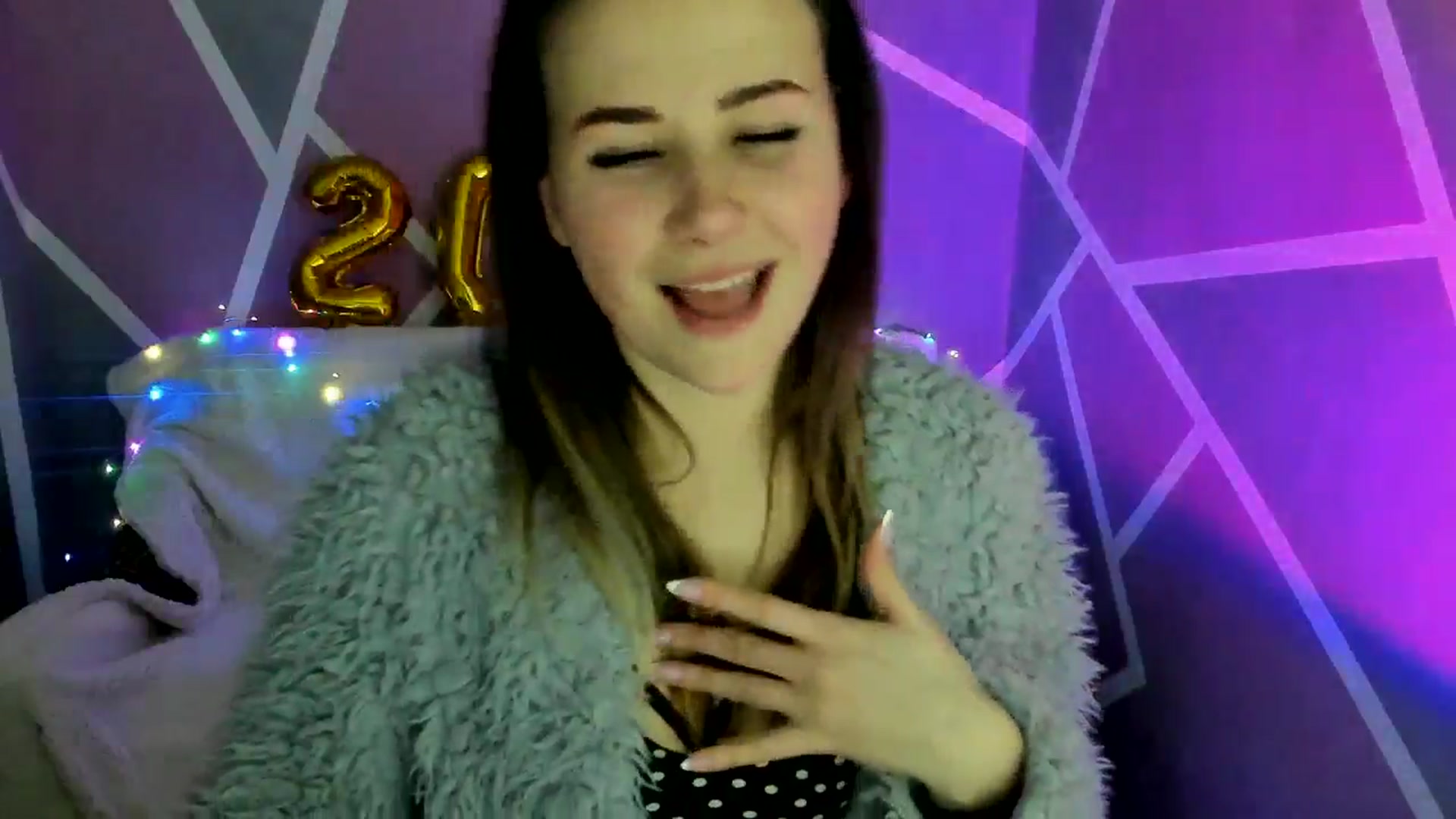 Gallery image thumbnail from Sexy_Ukr's myfreecams stream on, 02/06/2025, 18:30 image 4 of 20