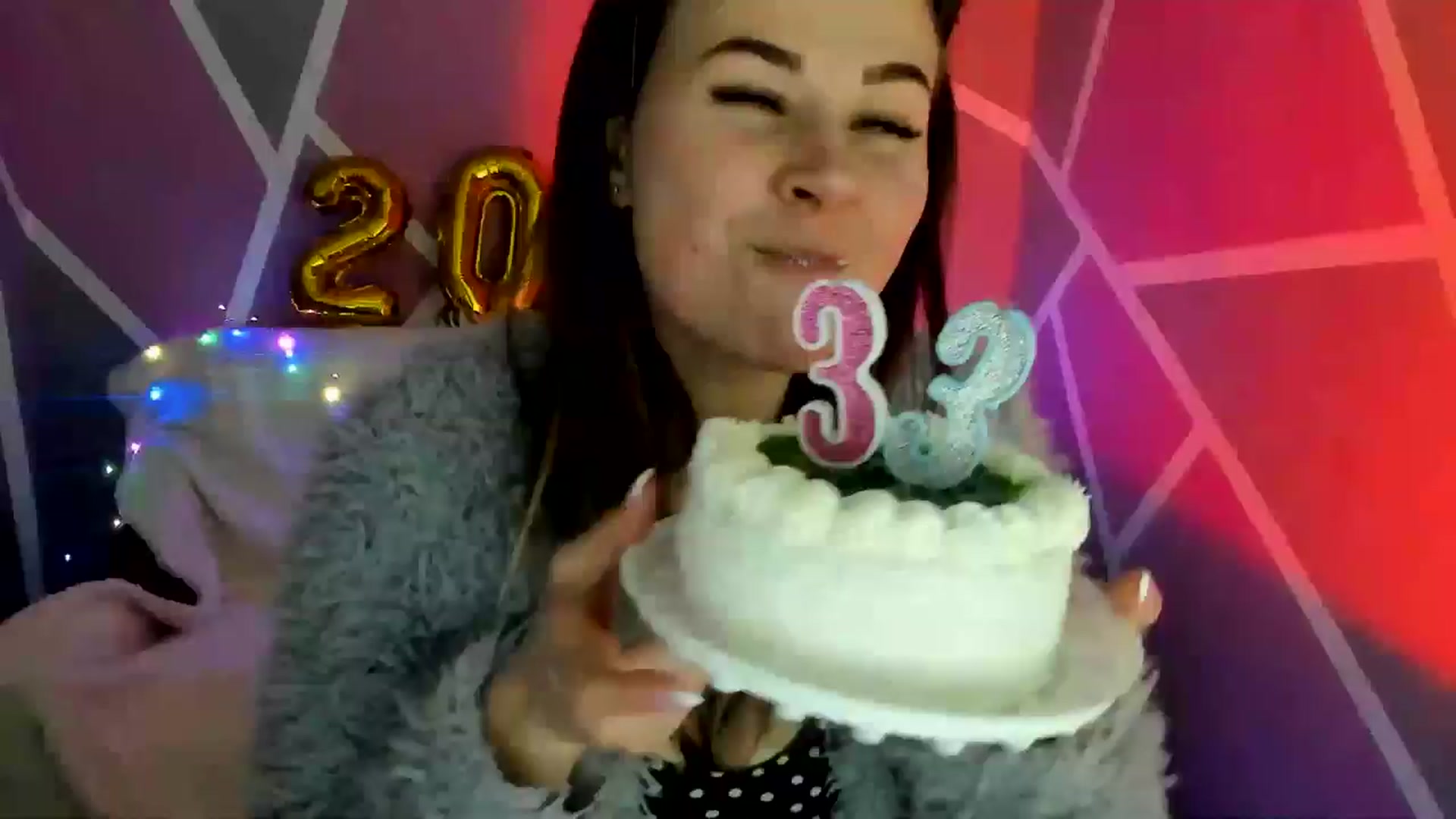 Gallery image thumbnail from Sexy_Ukr's myfreecams stream on, 02/06/2025, 18:30 image 3 of 20