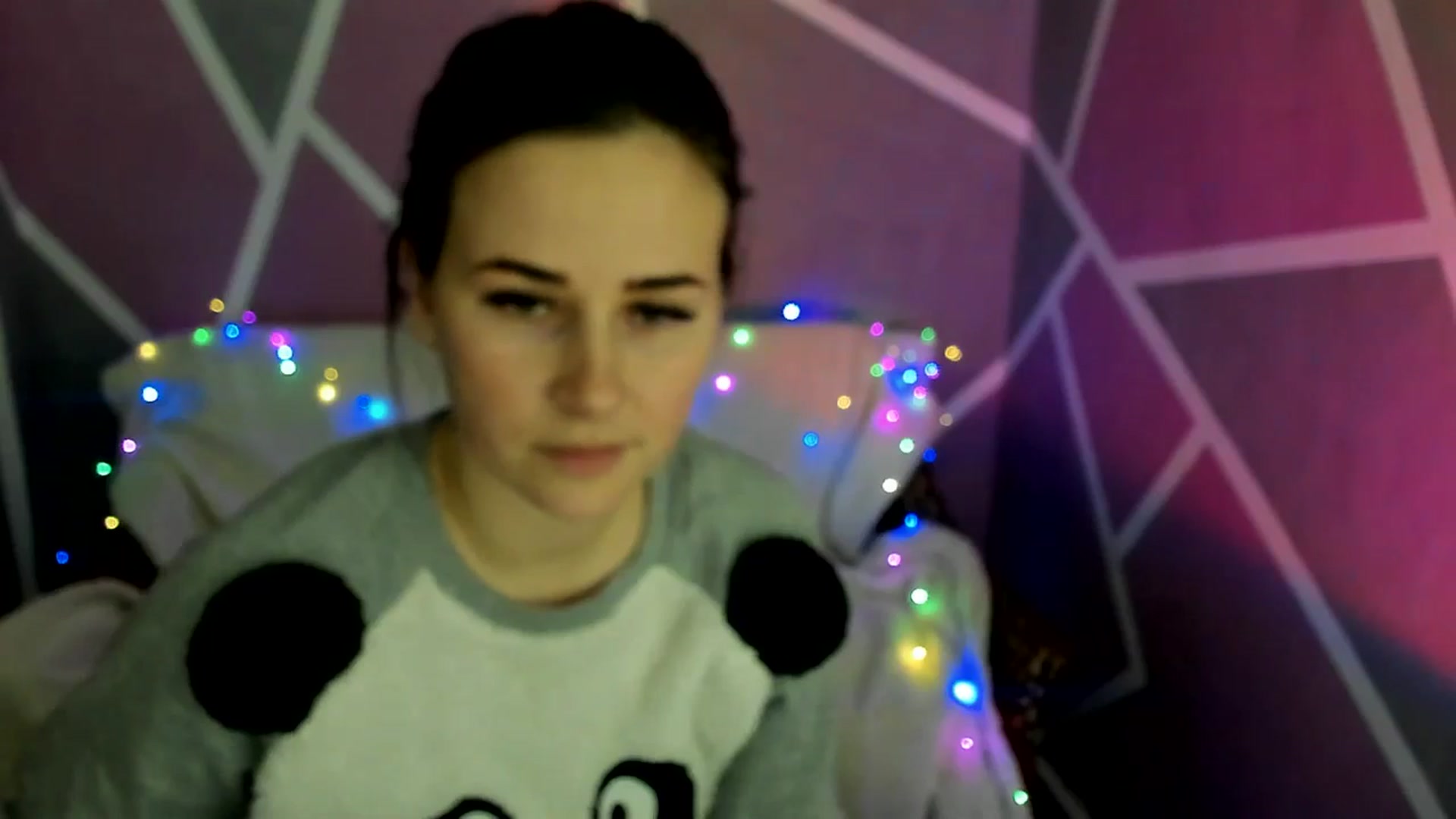 Gallery image thumbnail from Sexy_Ukr's myfreecams stream on, 02/07/2025, 18:29 image 12 of 20