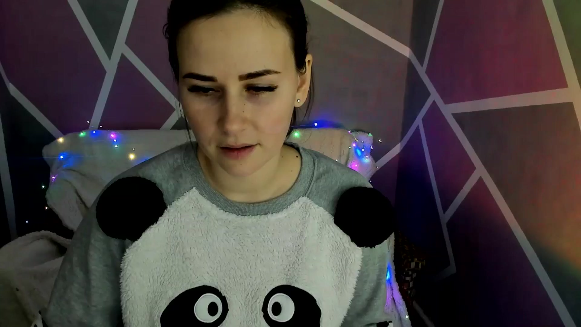Gallery image thumbnail from Sexy_Ukr's myfreecams stream on, 02/07/2025, 18:29 image 1 of 20