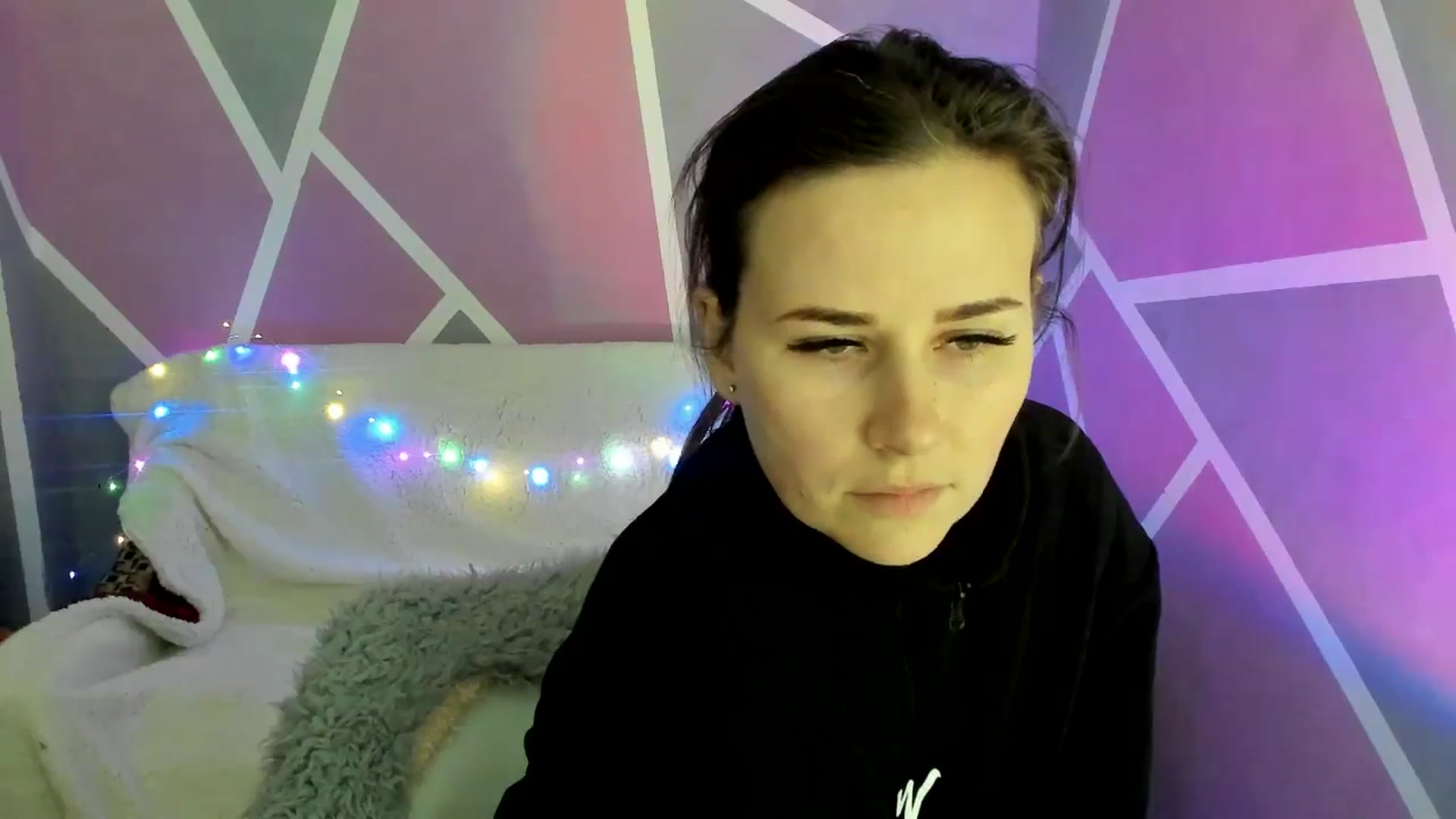 Gallery image thumbnail from Sexy_Ukr's myfreecams stream on, 02/11/2025, 18:26 image 18 of 20