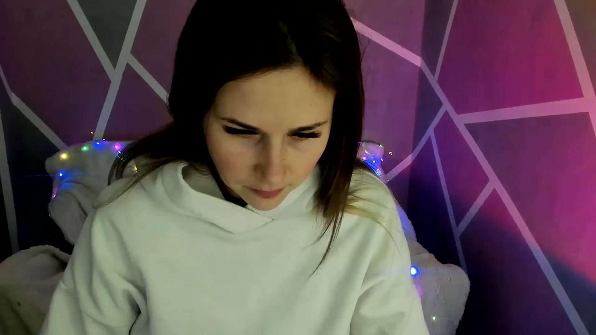 Gallery image thumbnail from Sexy_Ukr's myfreecams stream on, 02/20/2025, 17:19 image 4 of 20