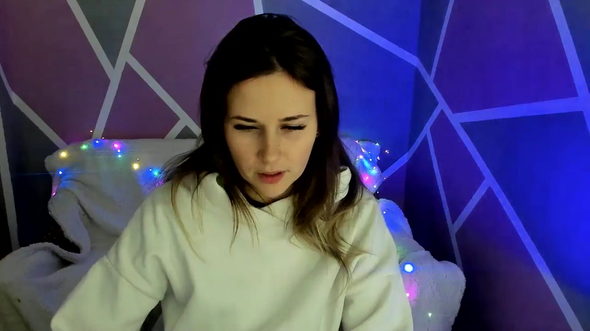 Gallery image thumbnail from Sexy_Ukr's myfreecams stream on, 02/20/2025, 17:19 image 15 of 20