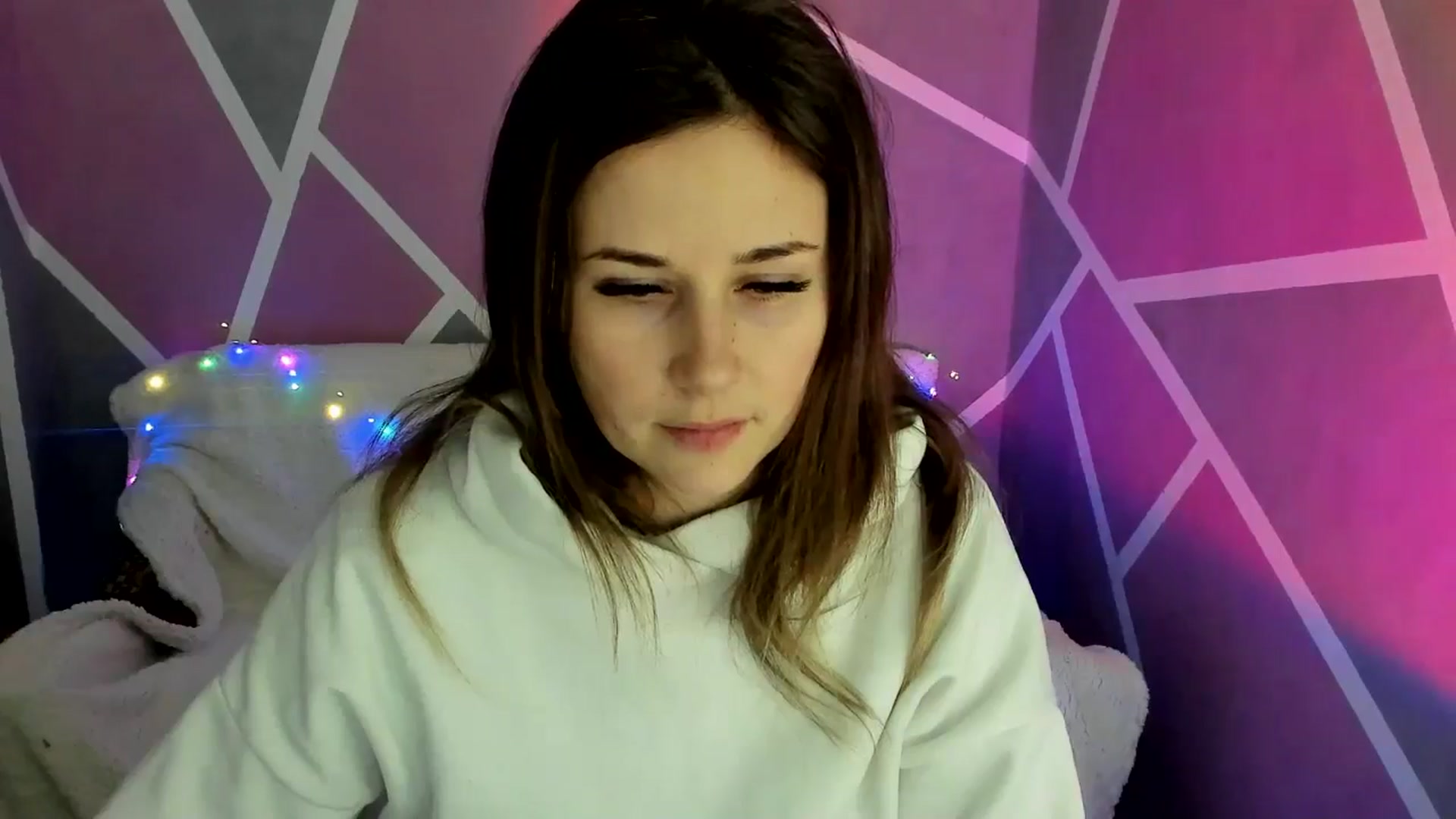 Gallery image thumbnail from Sexy_Ukr's myfreecams stream on, 02/20/2025, 17:19 image 19 of 20