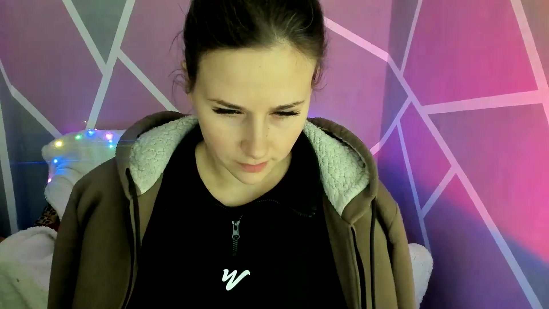 Gallery image thumbnail from Sexy_Ukr's myfreecams stream on, 02/22/2025, 18:28 image 8 of 20
