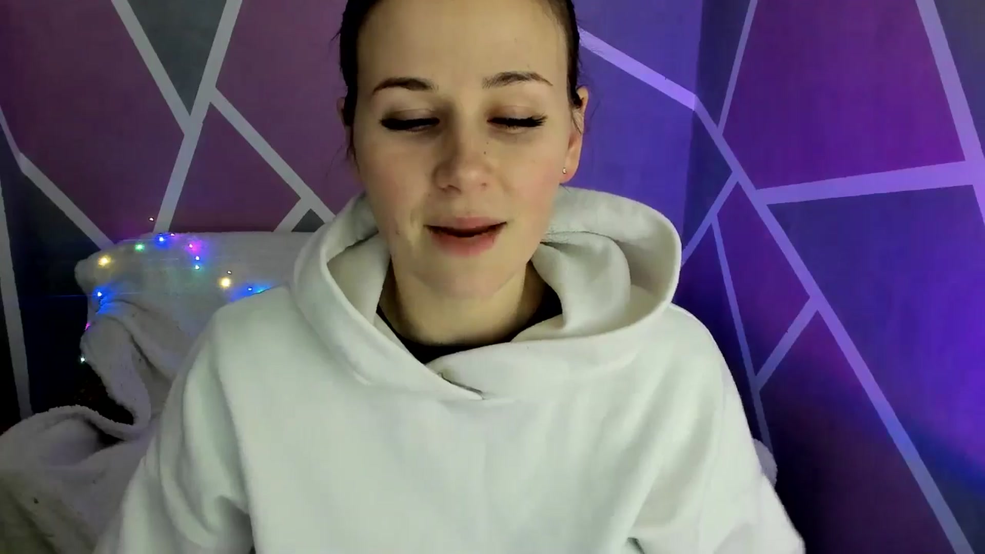 Gallery image thumbnail from Sexy_Ukr's myfreecams stream on, 02/24/2025, 18:13 image 5 of 20