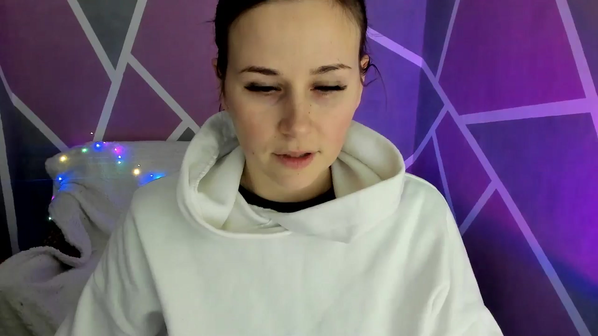 Gallery image thumbnail from Sexy_Ukr's myfreecams stream on, 02/24/2025, 18:13 image 16 of 20