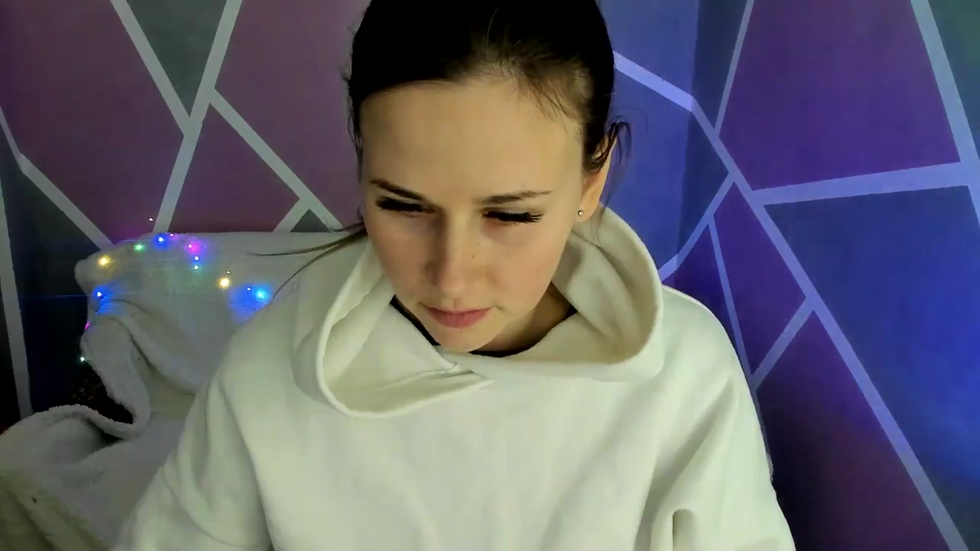 Gallery image thumbnail from Sexy_Ukr's myfreecams stream on, 02/24/2025, 19:16 image 15 of 20