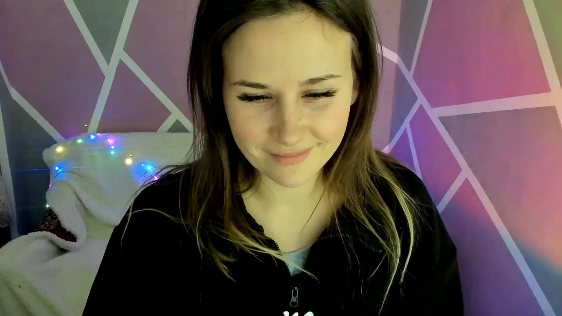 Gallery image thumbnail from Sexy_Ukr's myfreecams stream on, 02/27/2025, 18:14 image 16 of 20