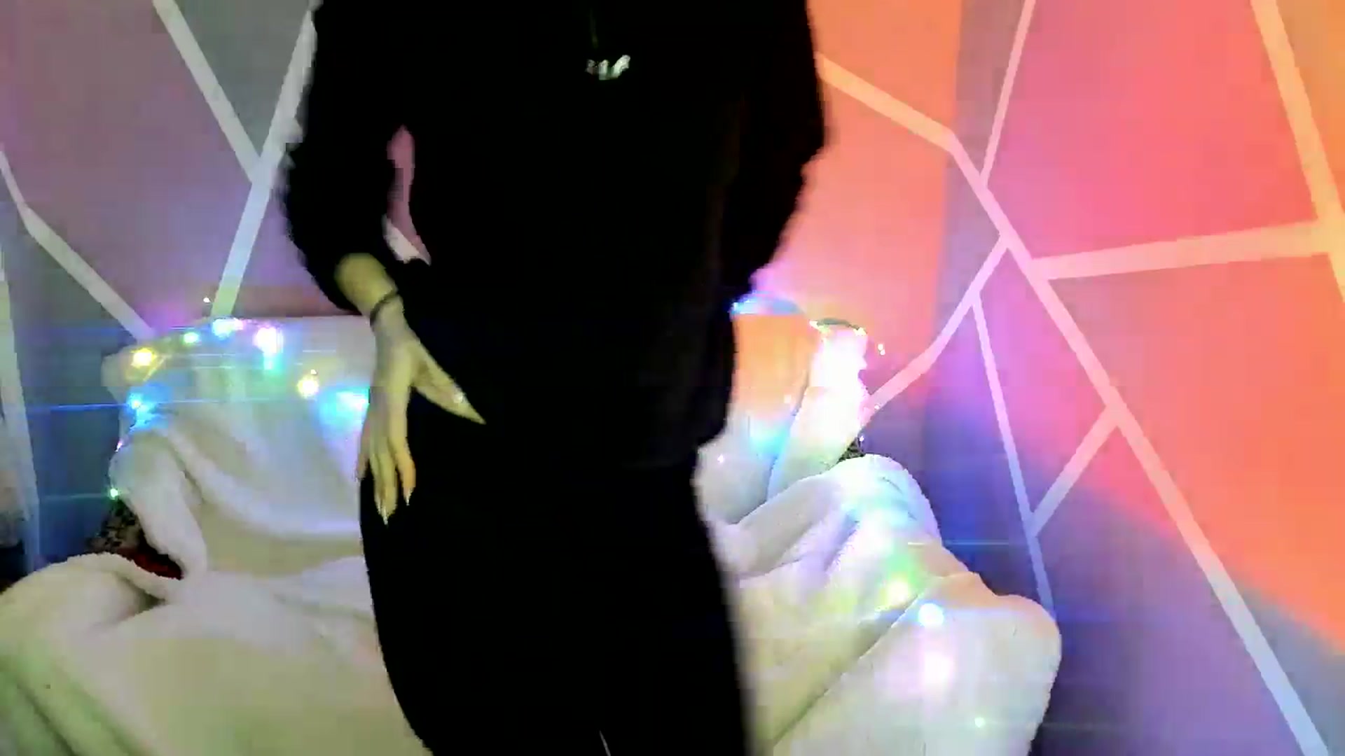 Gallery image thumbnail from Sexy_Ukr's myfreecams stream on, 02/27/2025, 18:59 image 10 of 20