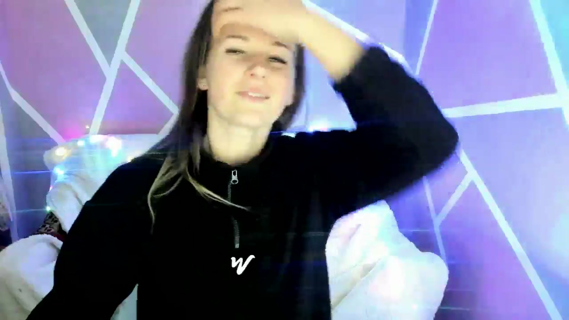 Gallery image thumbnail from Sexy_Ukr's myfreecams stream on, 02/27/2025, 18:59 image 14 of 20