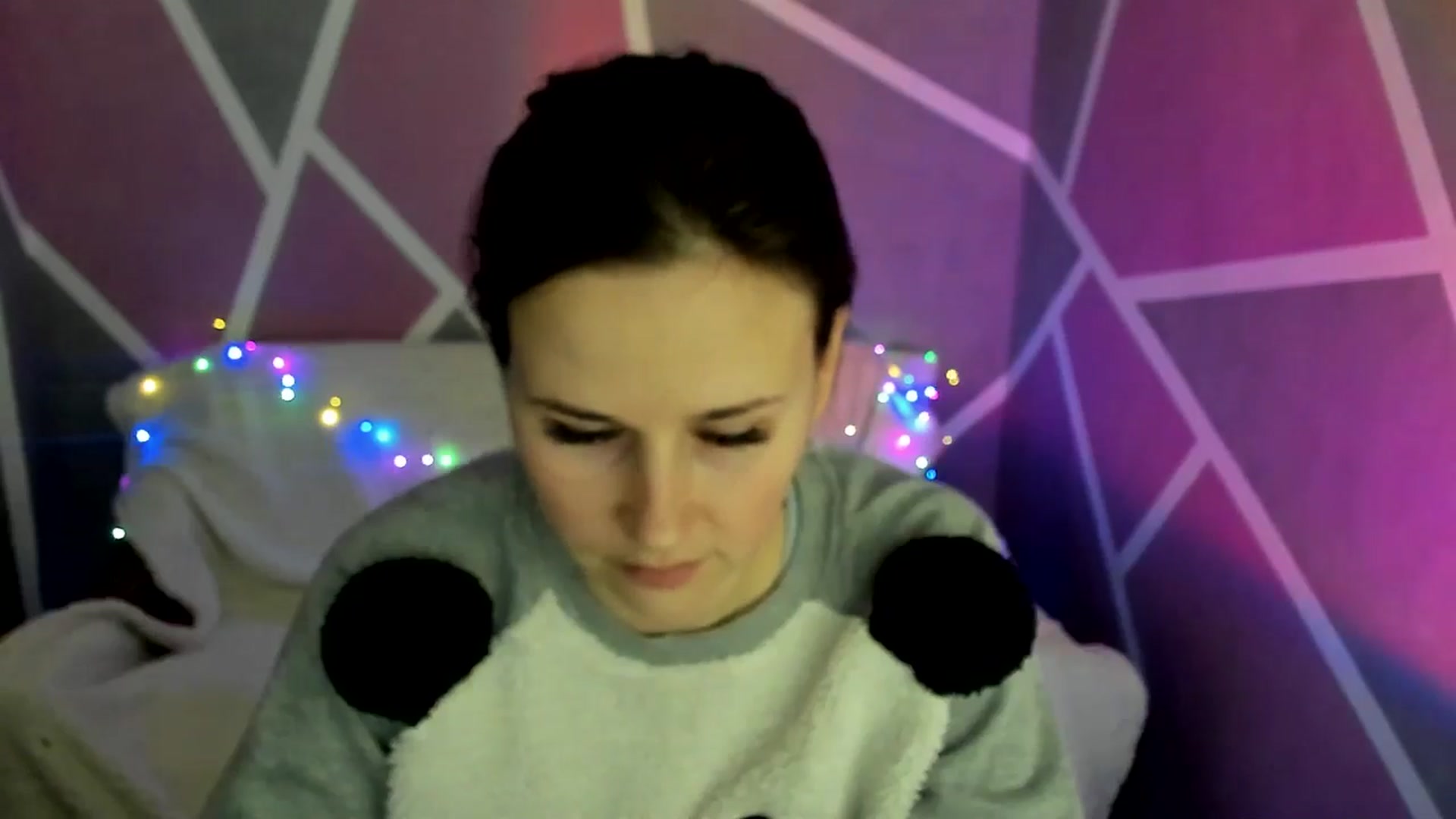 Gallery image thumbnail from Sexy_Ukr's myfreecams stream on, 02/28/2025, 18:29 image 7 of 20