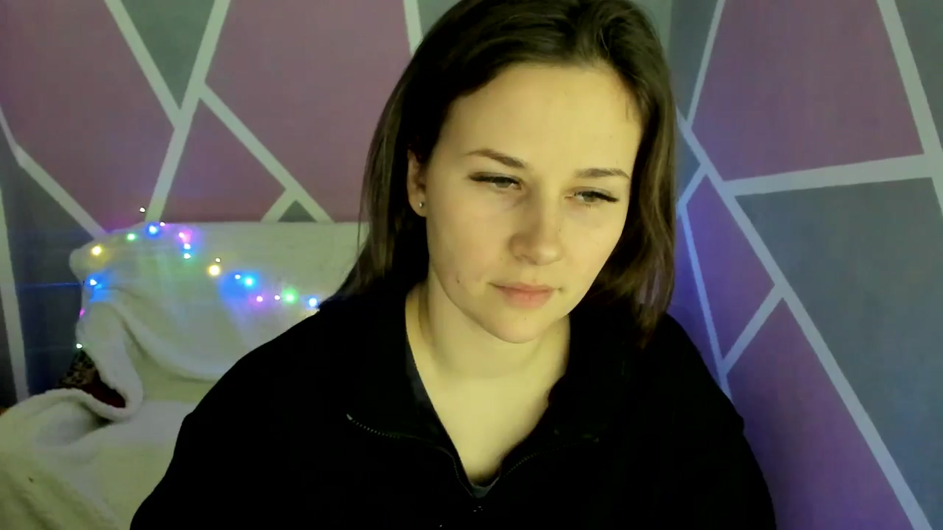 Gallery image thumbnail from Sexy_Ukr's myfreecams stream on, 03/05/2025, 19:07 image 17 of 20