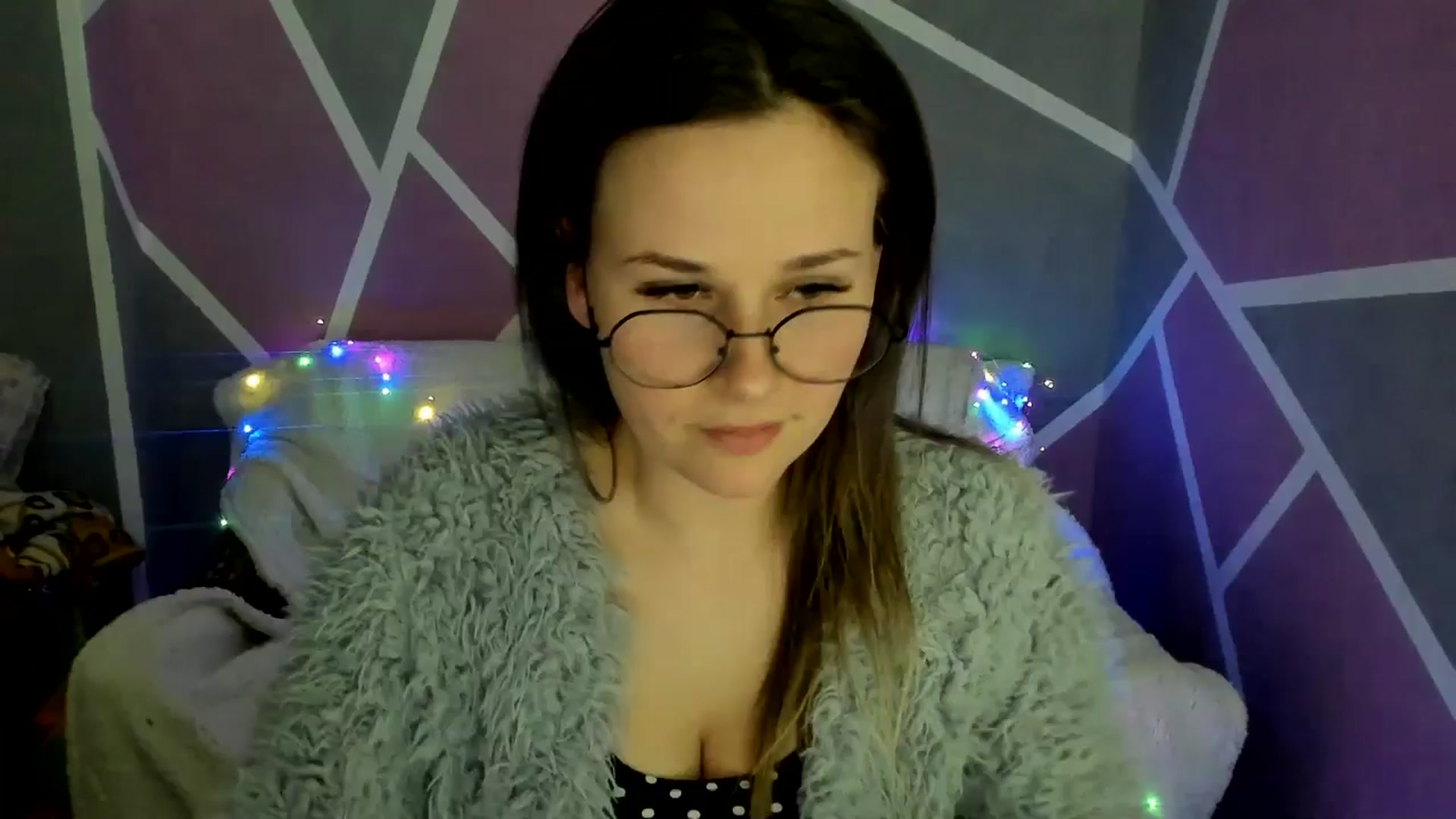 Gallery image thumbnail from Sexy_Ukr's myfreecams stream on, 03/08/2025, 20:28 image 15 of 20