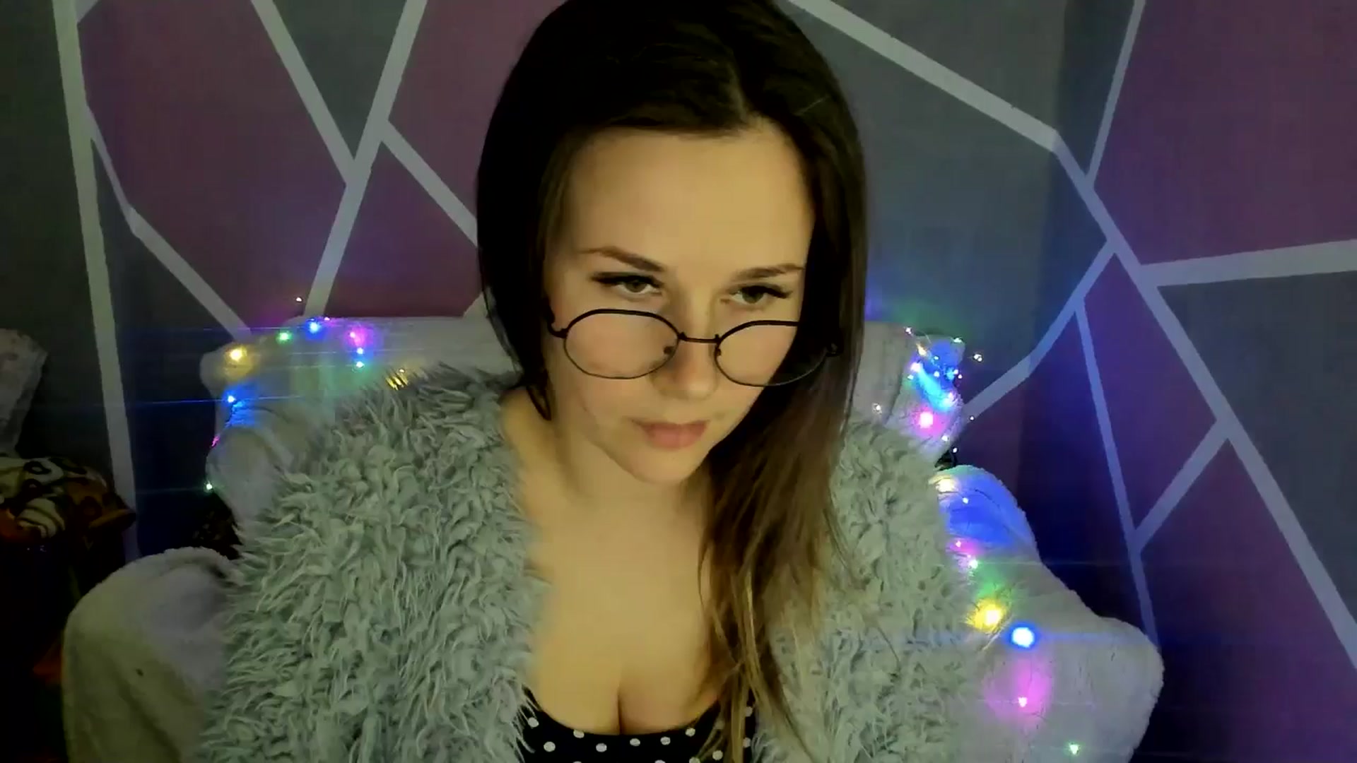 Gallery image thumbnail from Sexy_Ukr's myfreecams stream on, 03/08/2025, 20:28 image 13 of 20