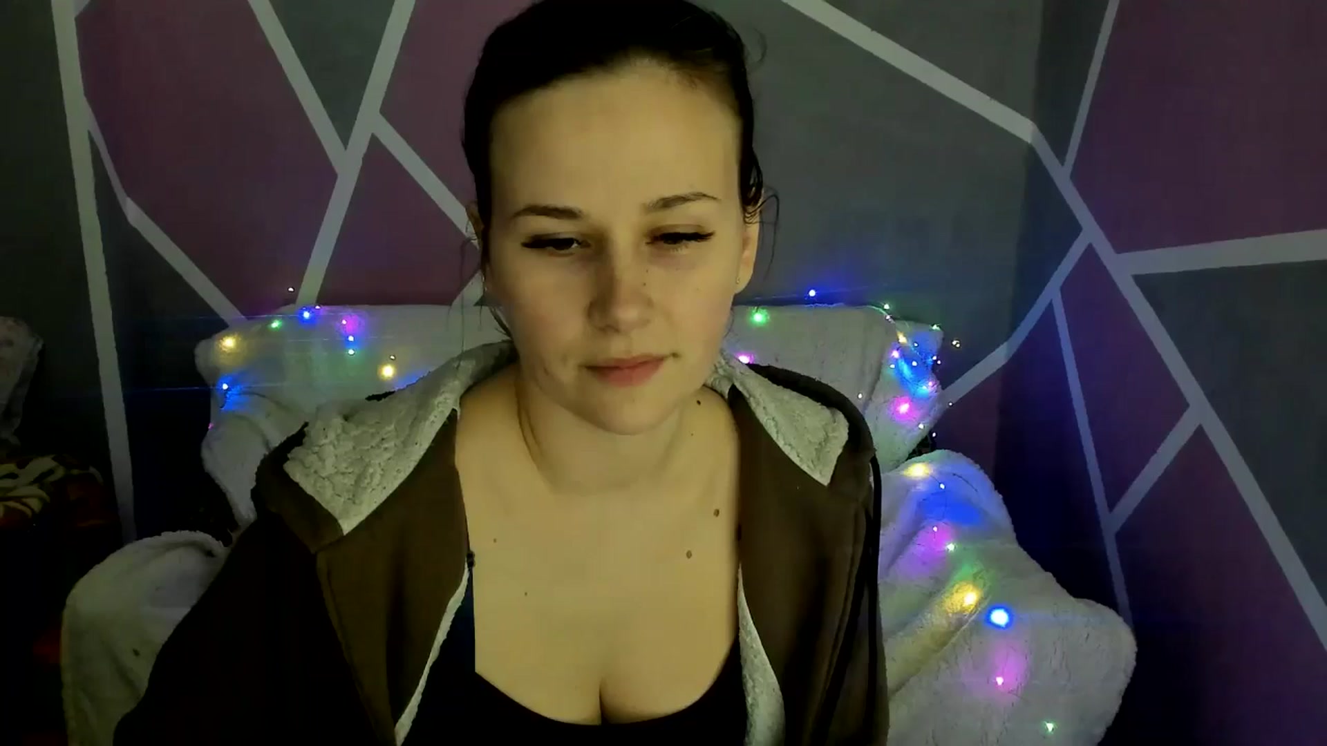Gallery image thumbnail from Sexy_Ukr's myfreecams stream on, 03/10/2025, 17:11 image 9 of 20