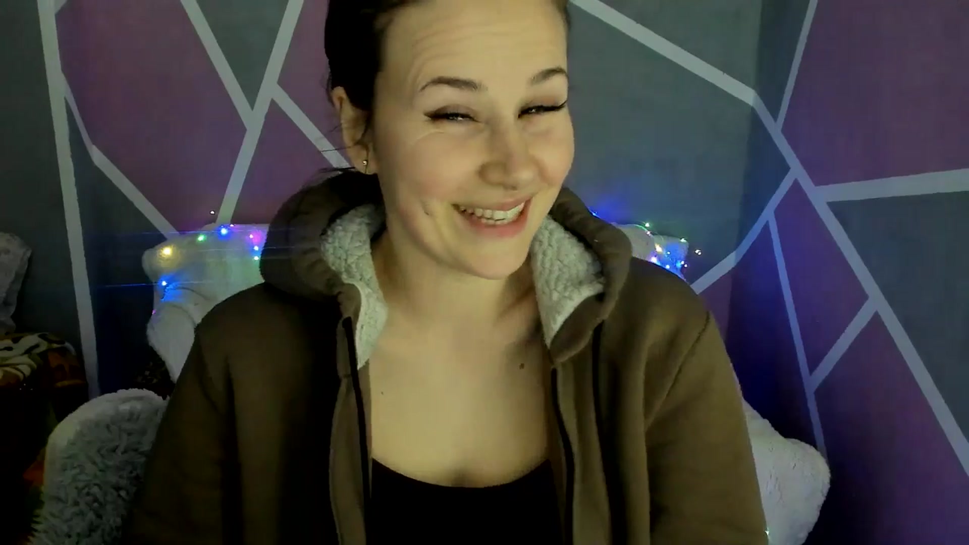 Gallery image thumbnail from Sexy_Ukr's myfreecams stream on, 03/10/2025, 18:05 image 11 of 20