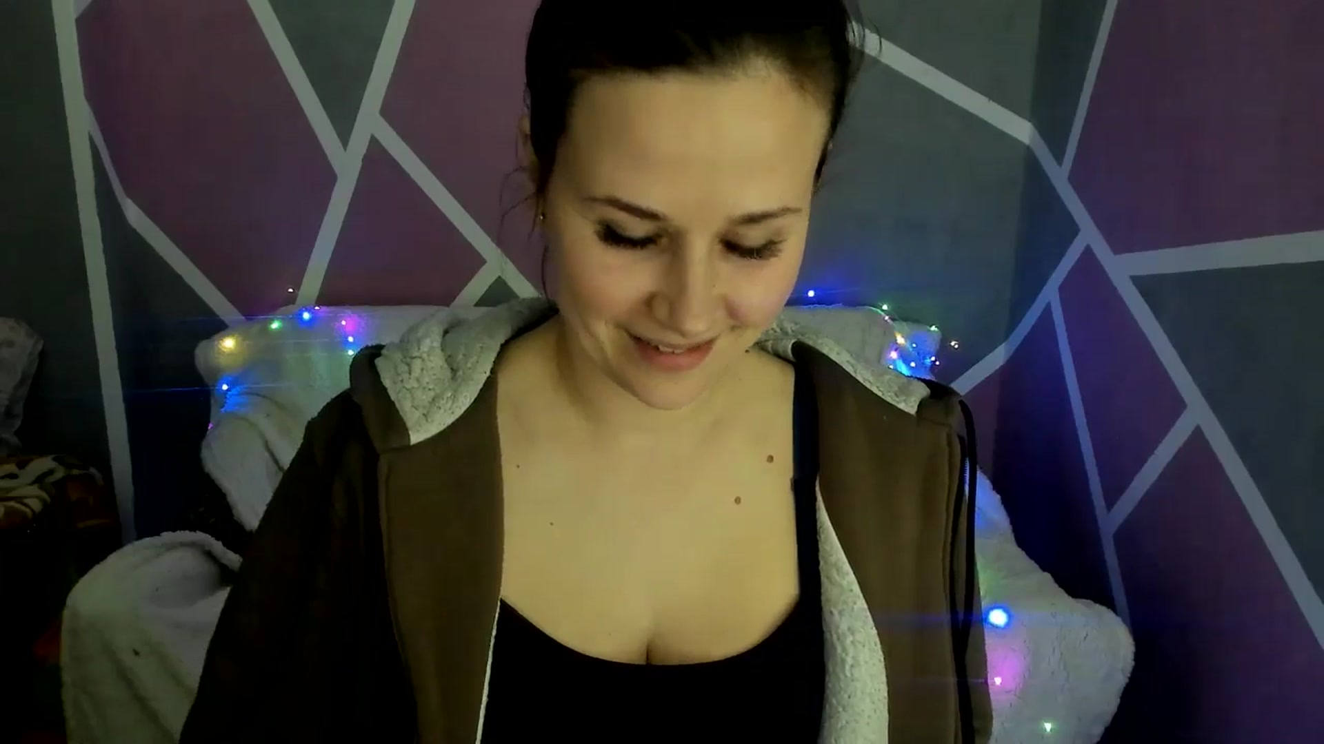 Gallery image thumbnail from Sexy_Ukr's myfreecams stream on, 03/10/2025, 18:05 image 5 of 20