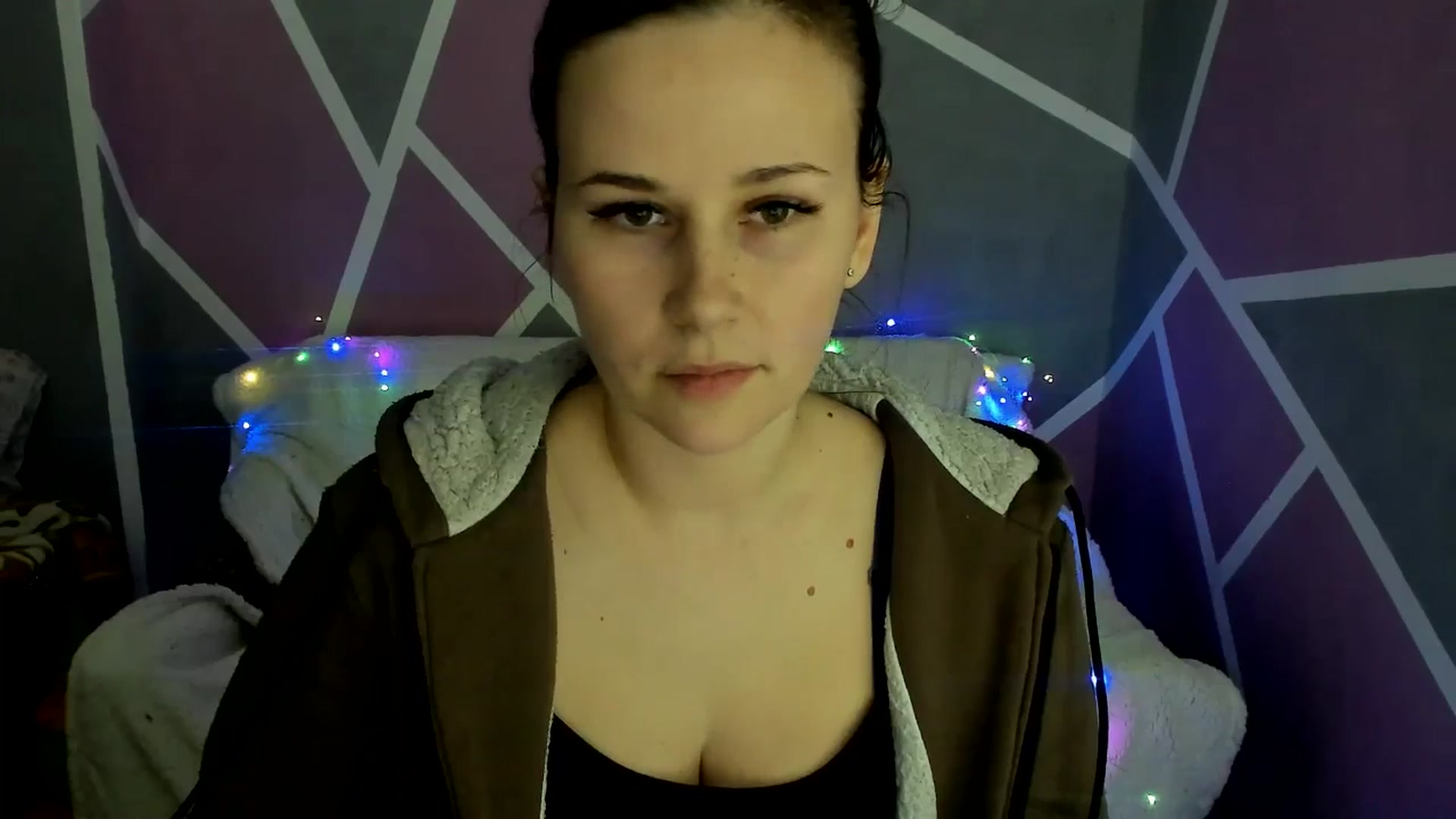 Gallery image thumbnail from Sexy_Ukr's myfreecams stream on, 03/10/2025, 18:05 image 3 of 20