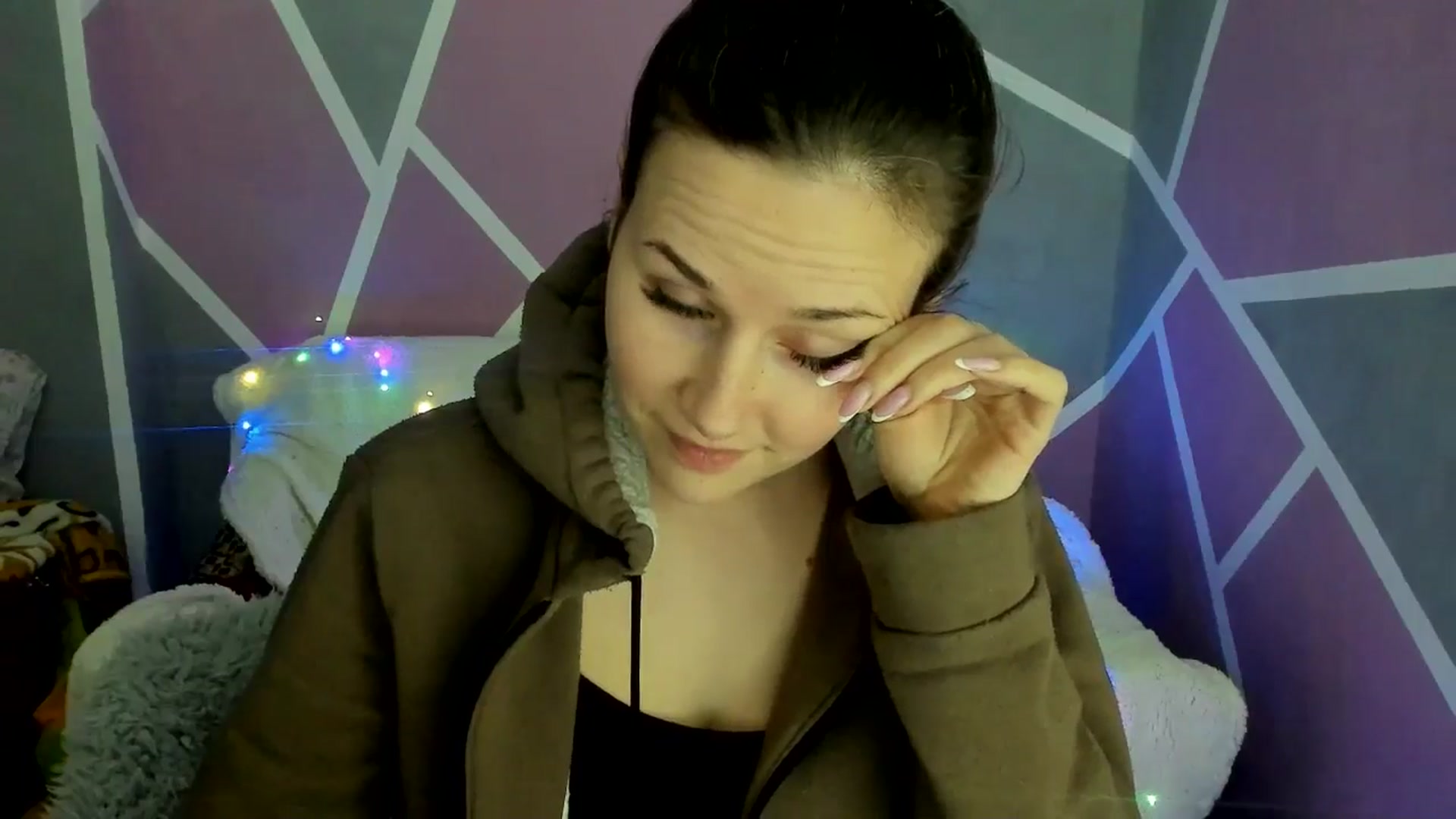 Gallery image thumbnail from Sexy_Ukr's myfreecams stream on, 03/10/2025, 18:05 image 9 of 20