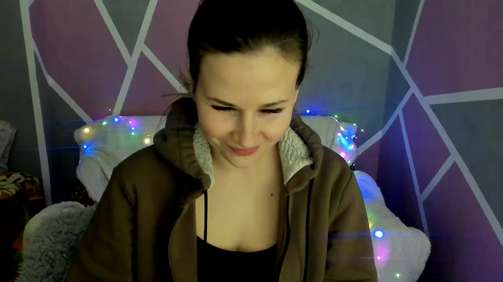 Gallery image thumbnail from Sexy_Ukr's myfreecams stream on, 03/10/2025, 18:05 image 10 of 20