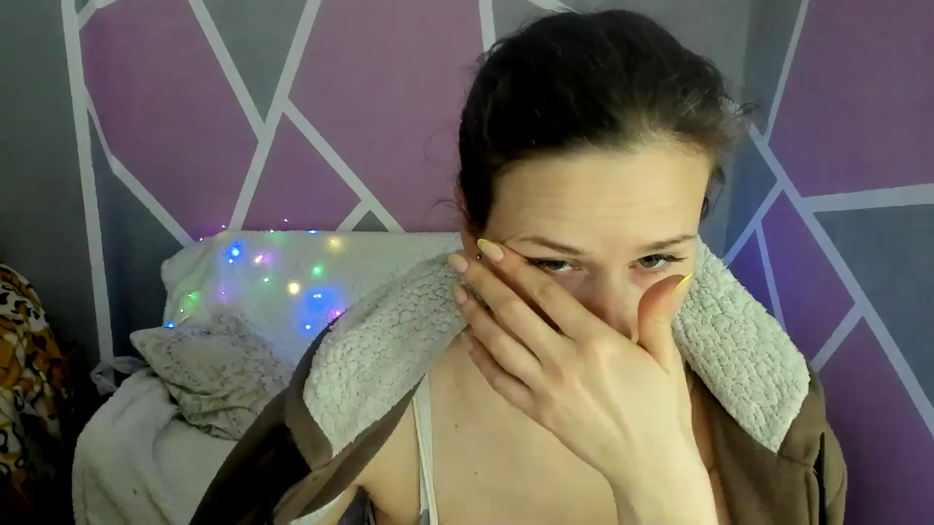 Gallery image thumbnail from Sexy_Ukr's myfreecams stream on, 03/20/2025, 21:33 image 1 of 20