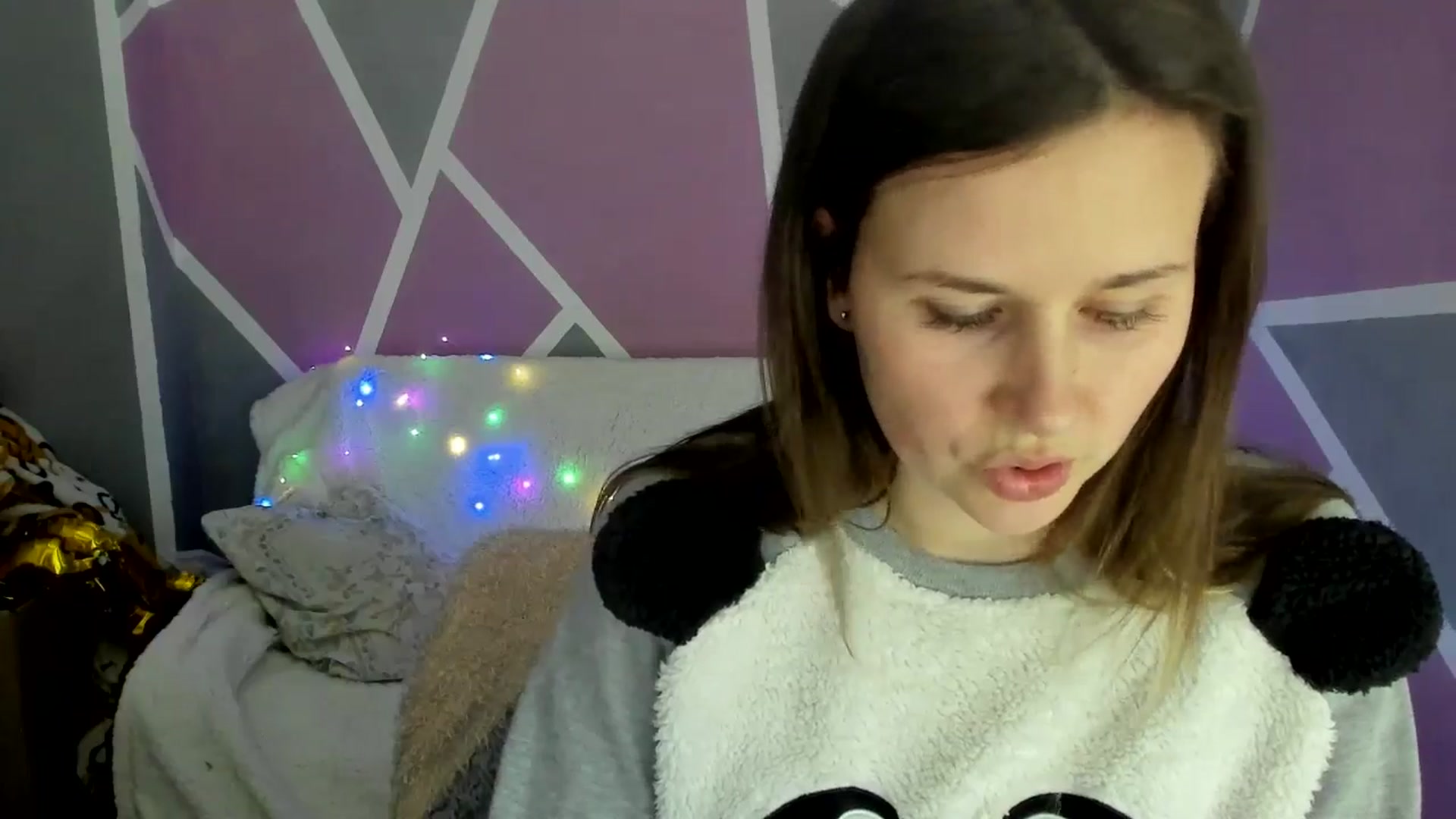 Gallery image thumbnail from Sexy_Ukr's myfreecams stream on, 03/22/2025, 18:09 image 6 of 20