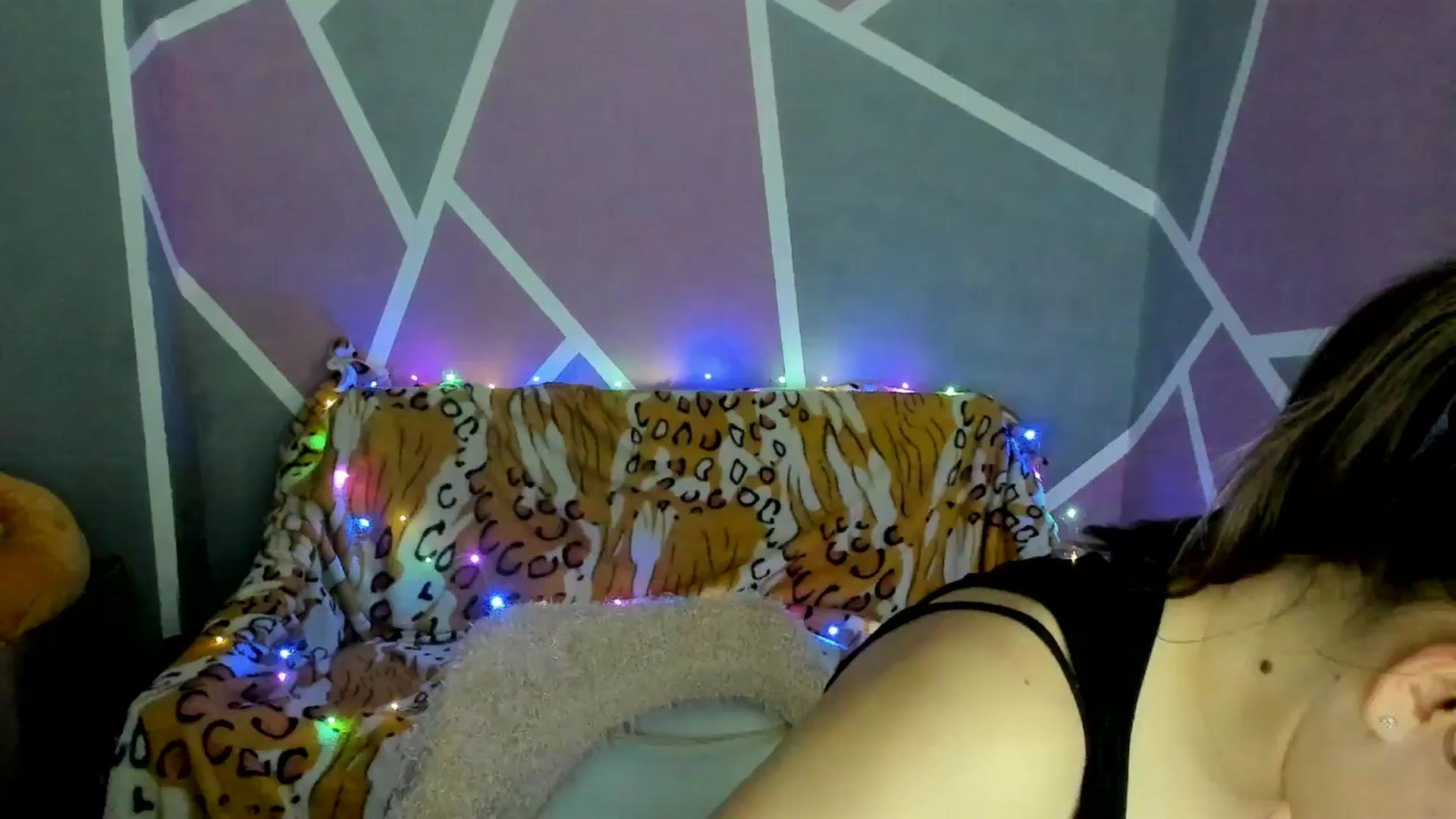 Gallery image thumbnail from Sexy_Ukr's myfreecams stream on, 03/31/2025, 17:36 image 17 of 20