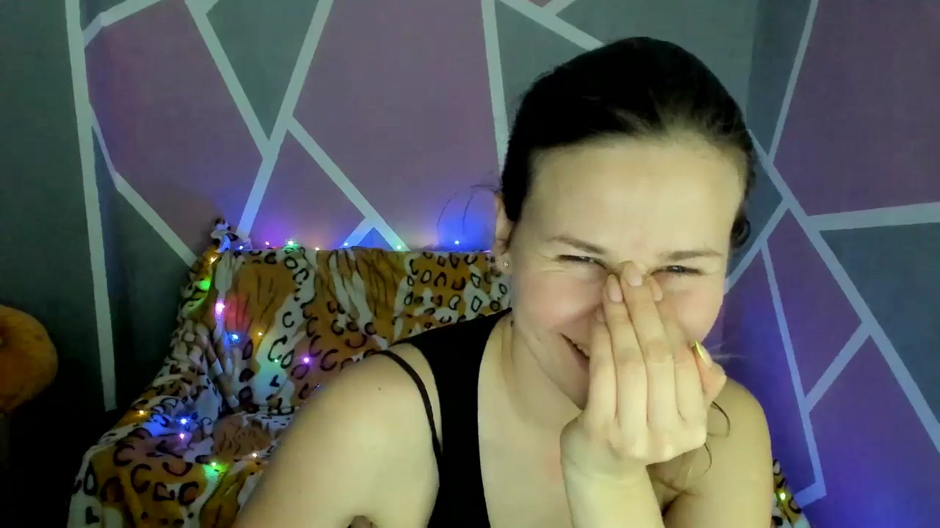 Gallery image thumbnail from Sexy_Ukr's myfreecams stream on, 03/31/2025, 17:36 image 13 of 20
