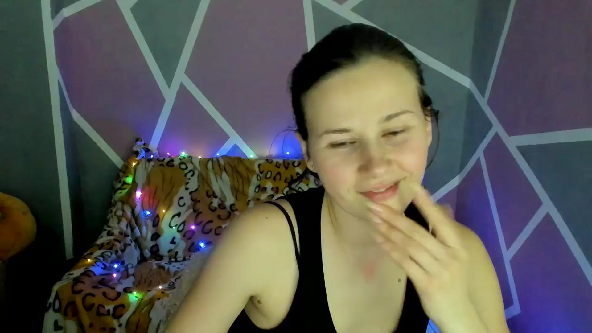 Gallery image thumbnail from Sexy_Ukr's myfreecams stream on, 03/31/2025, 17:36 image 14 of 20