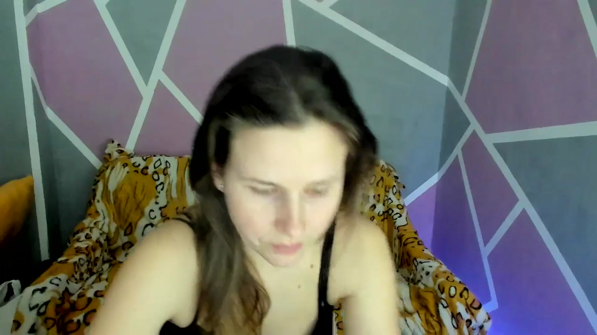 Gallery image thumbnail from Sexy_Ukr's myfreecams stream on, 04/02/2025, 16:00 image 4 of 20