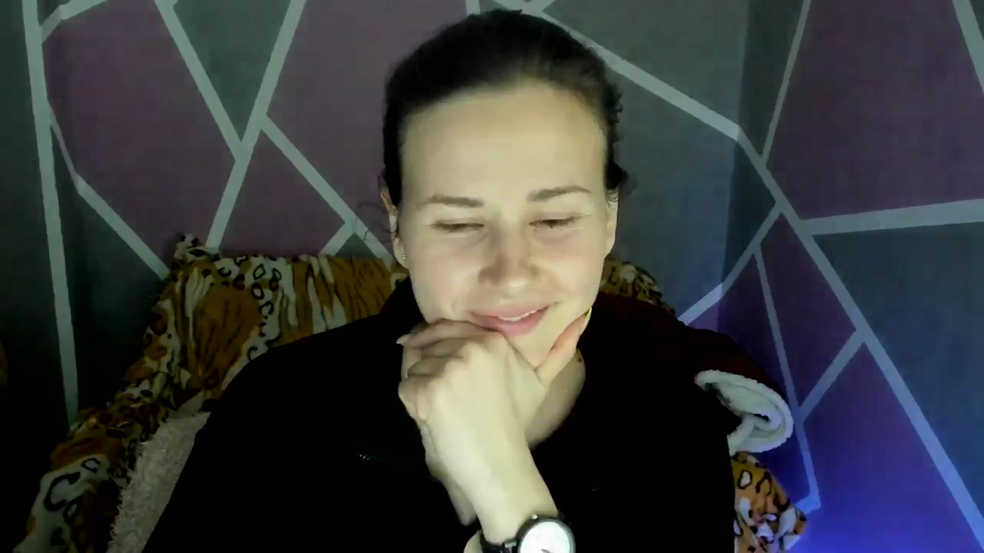 Gallery image thumbnail from Sexy_Ukr's myfreecams stream on, 04/04/2025, 16:40 image 20 of 20
