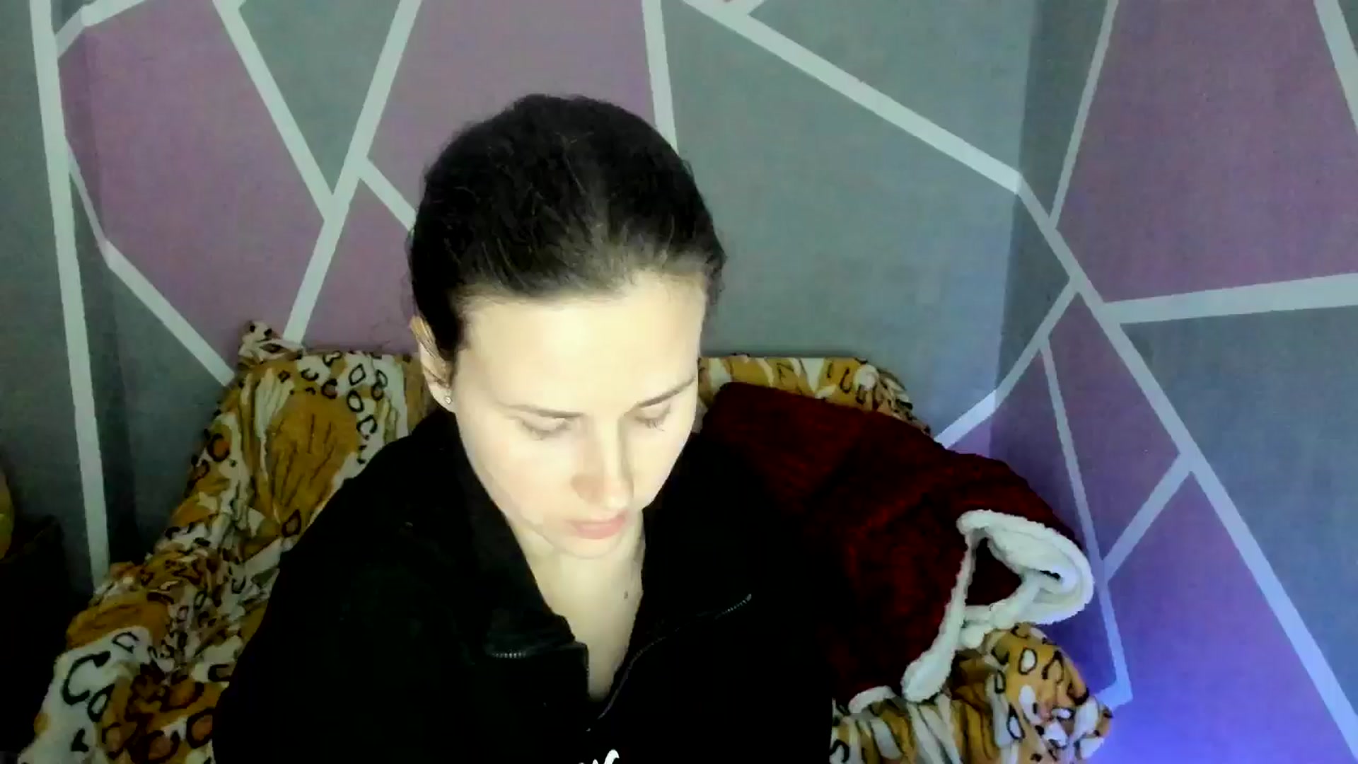 Gallery image thumbnail from Sexy_Ukr's myfreecams stream on, 04/04/2025, 16:40 image 1 of 20