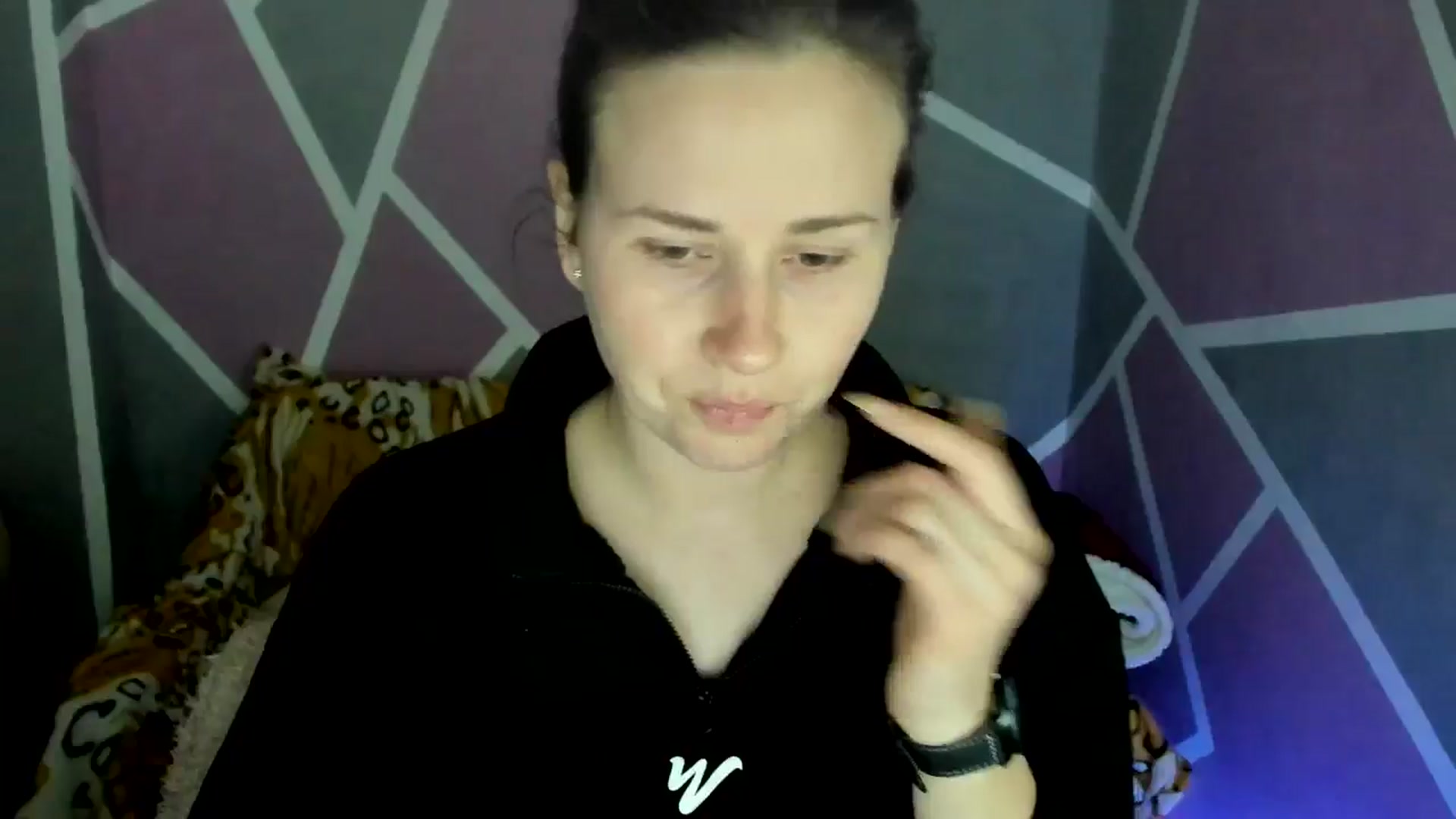 Gallery image thumbnail from Sexy_Ukr's myfreecams stream on, 04/04/2025, 16:40 image 12 of 20
