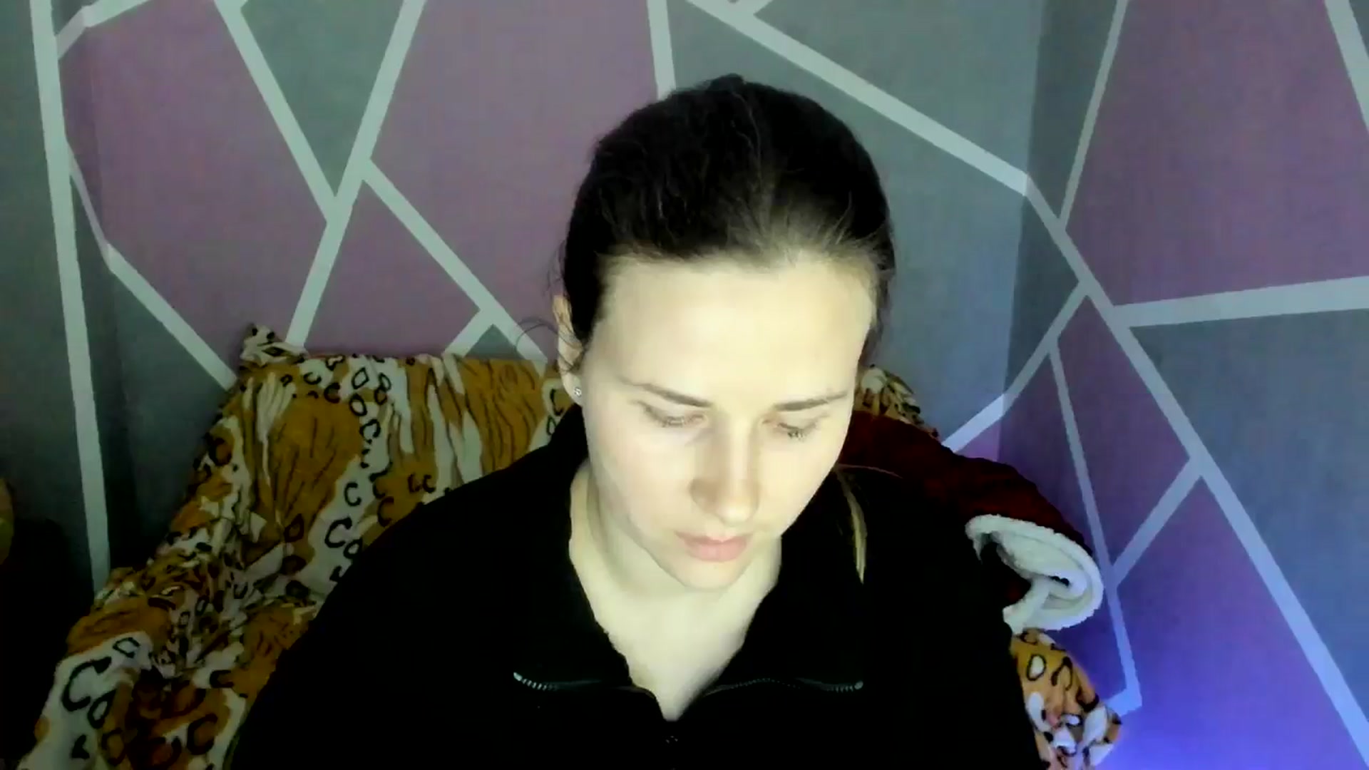 Gallery image thumbnail from Sexy_Ukr's myfreecams stream on, 04/04/2025, 17:20 image 10 of 20