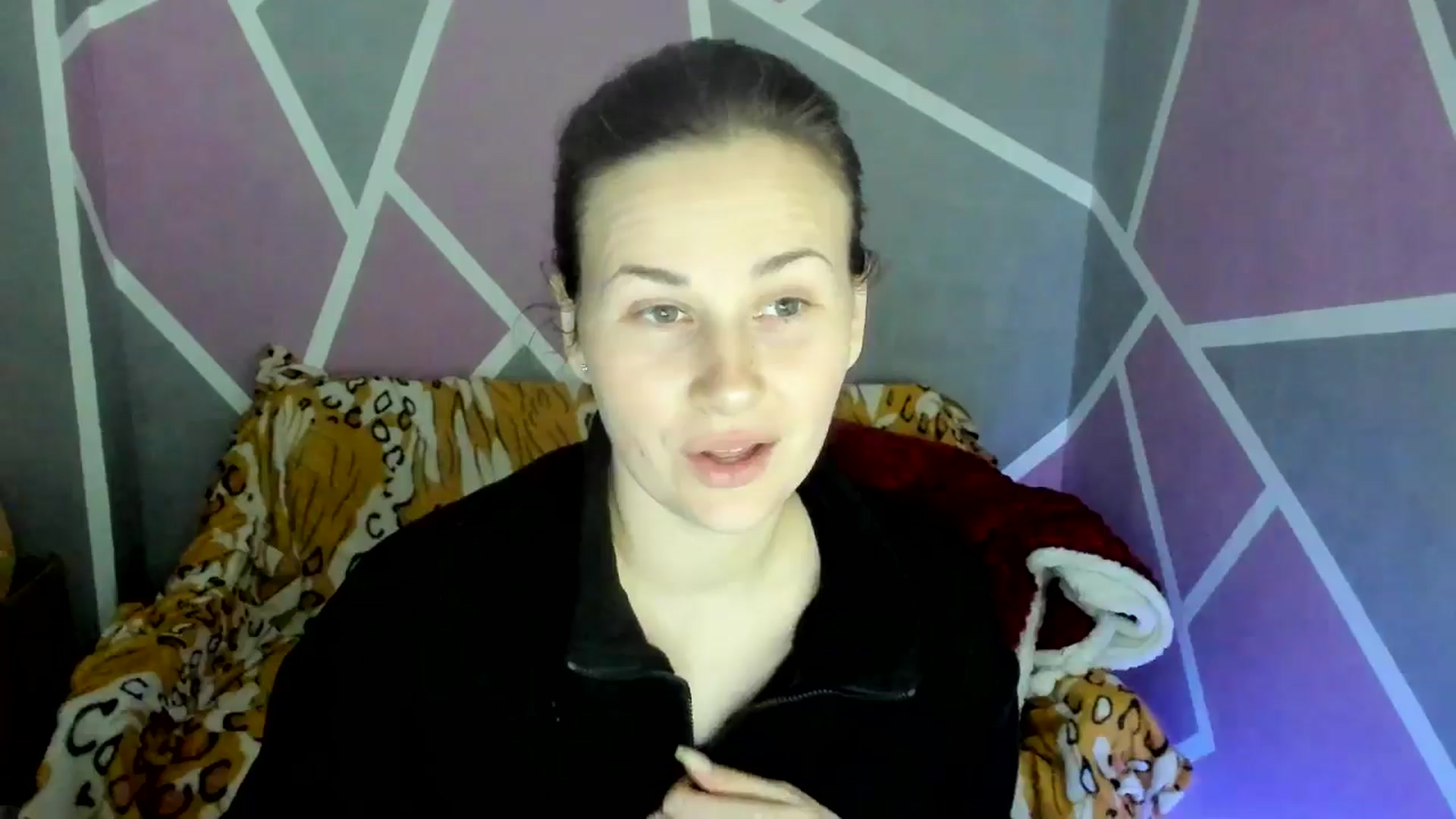 Gallery image thumbnail from Sexy_Ukr's myfreecams stream on, 04/04/2025, 17:20 image 6 of 20