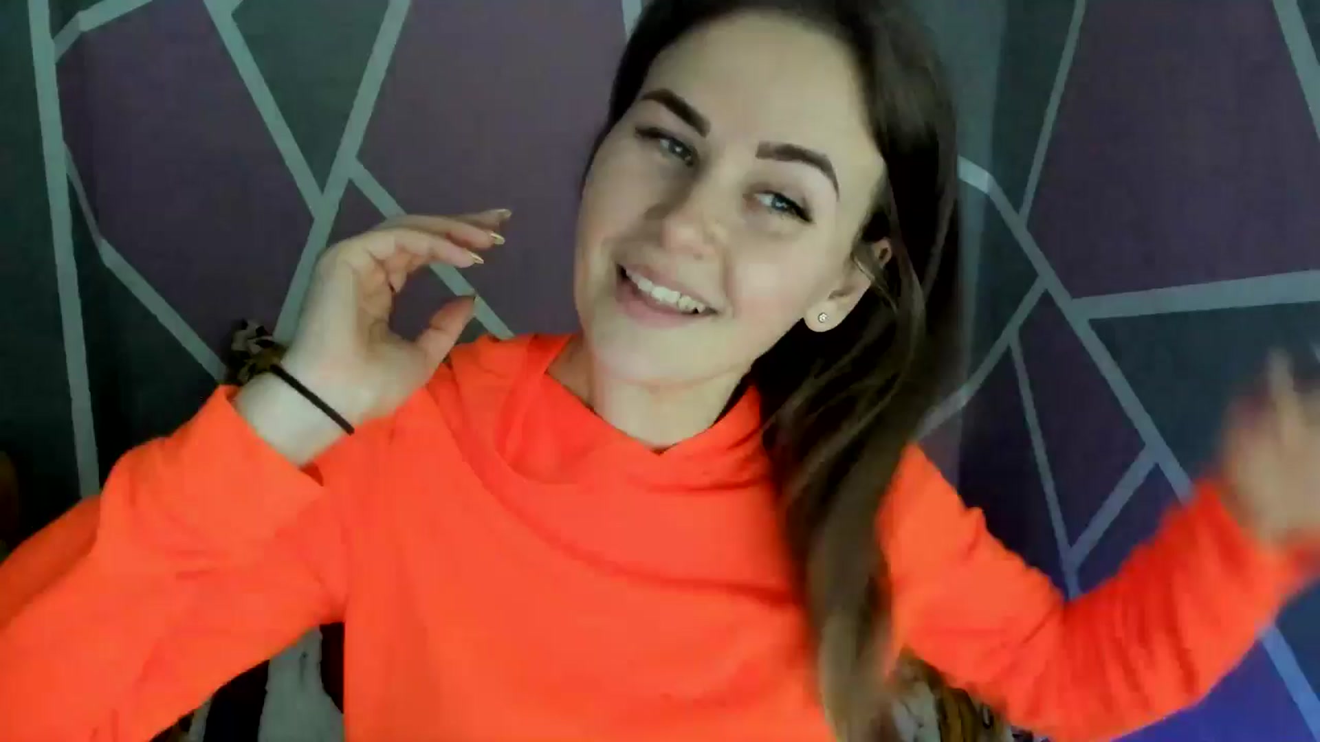 Gallery image thumbnail from Sexy_Ukr's myfreecams stream on, 04/06/2025, 15:48 image 1 of 20