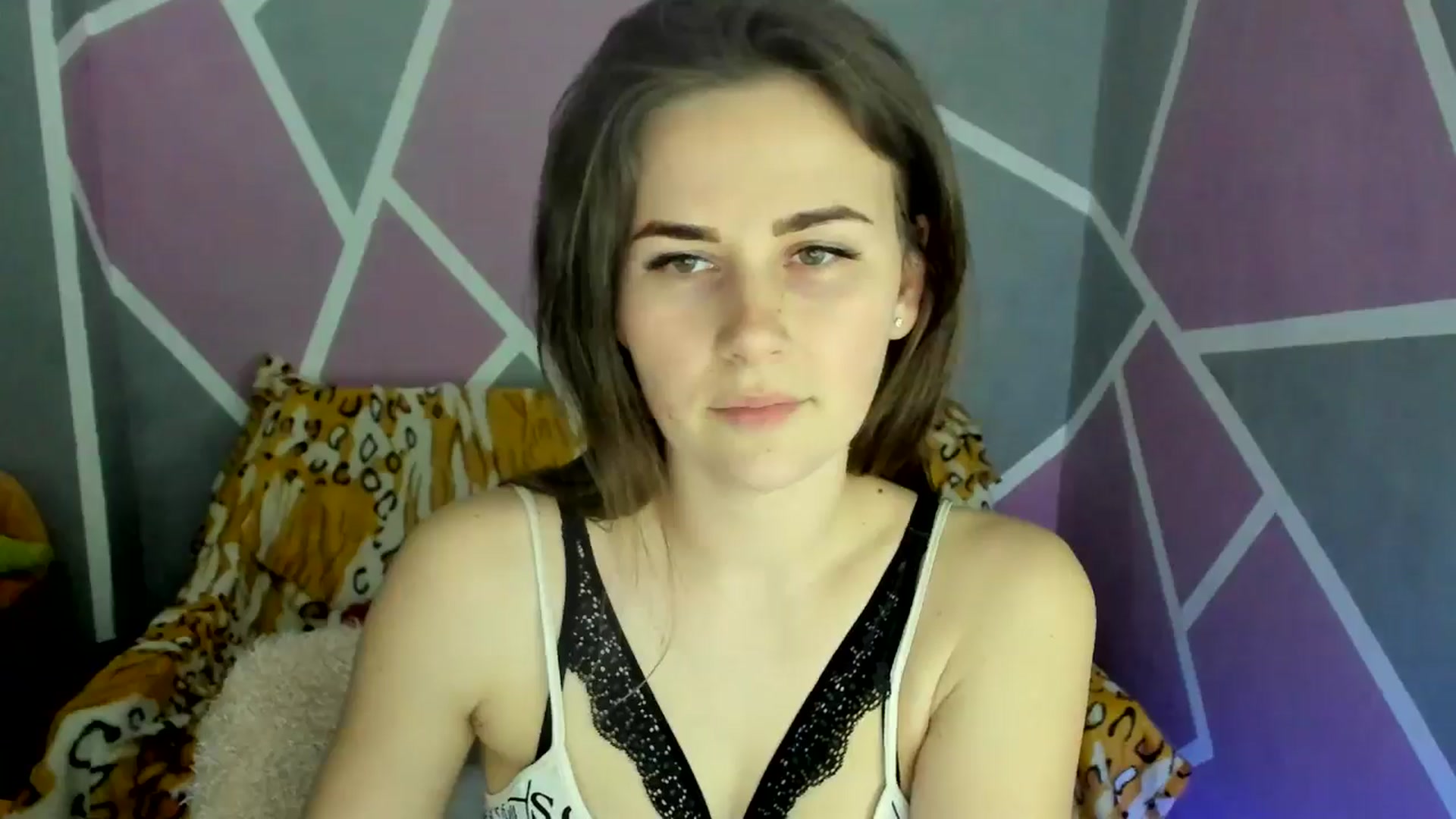 Gallery image thumbnail from Sexy_Ukr's myfreecams stream on, 04/07/2025, 17:18 image 13 of 20