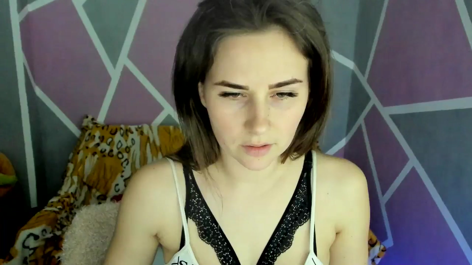Gallery image thumbnail from Sexy_Ukr's myfreecams stream on, 04/07/2025, 17:18 image 16 of 20