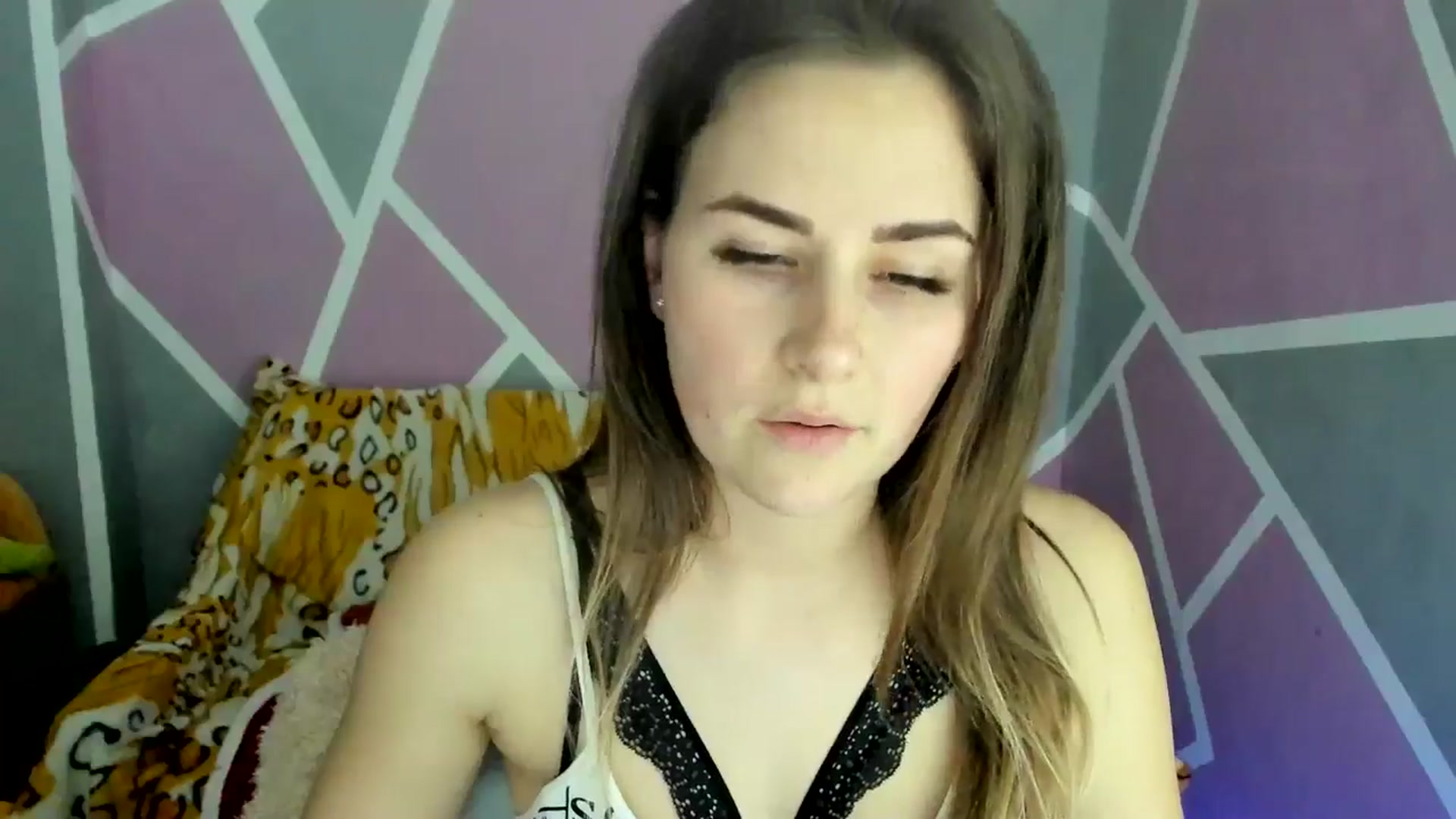 Gallery image thumbnail from Sexy_Ukr's myfreecams stream on, 04/07/2025, 18:14 image 17 of 20
